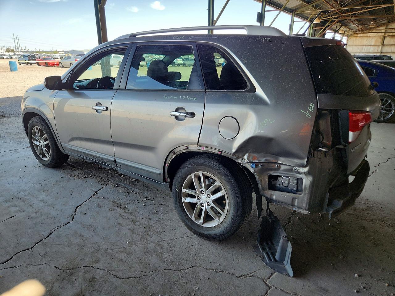 2014 Kia Sorento Lx Серый vin: 5XYKT4A77EG502167