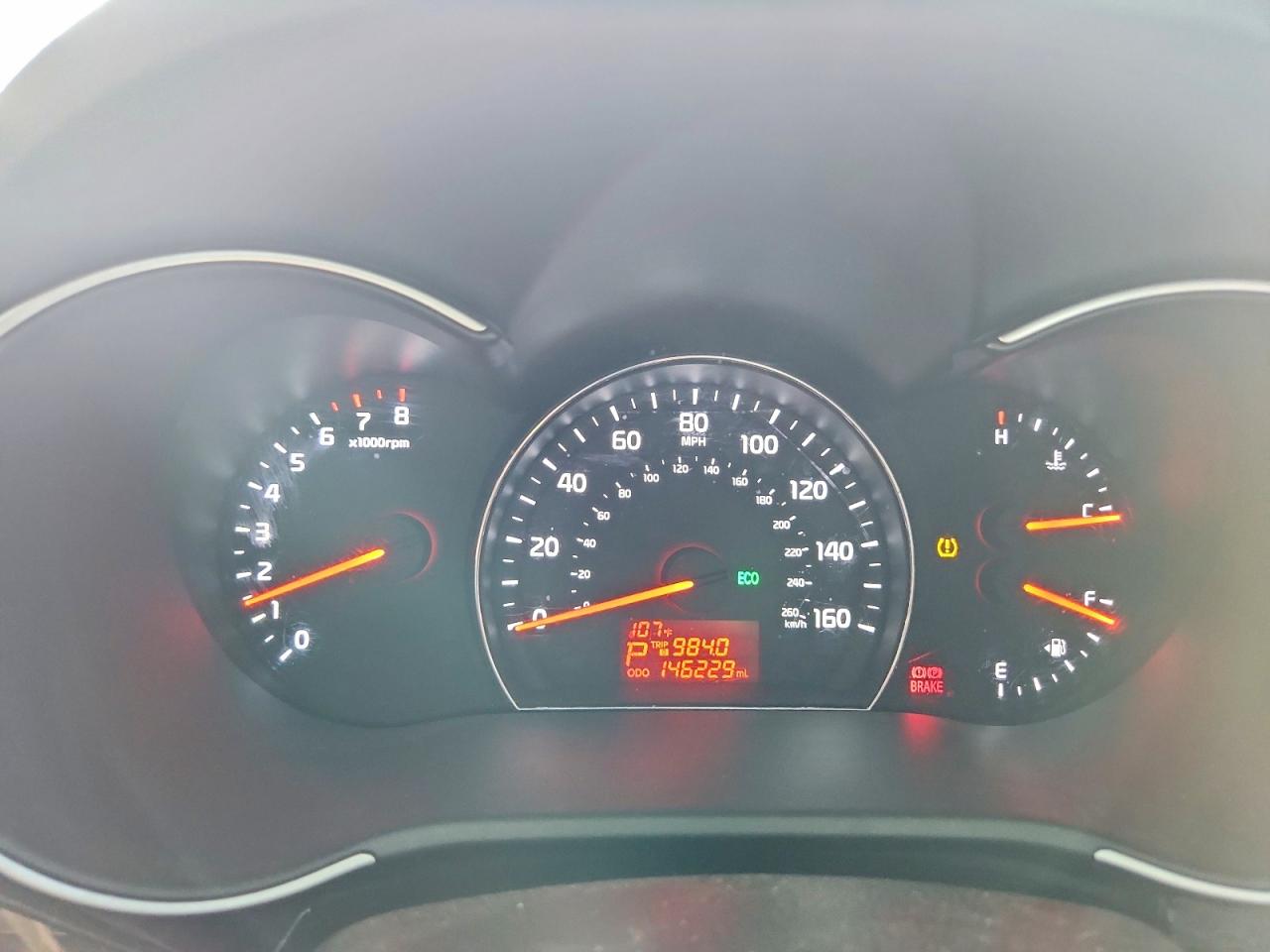 2014 Kia Sorento Lx Серый vin: 5XYKT4A77EG502167