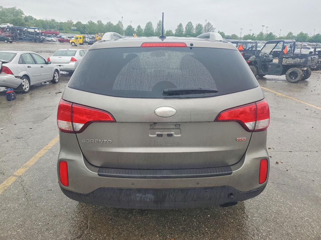 2015 Kia Sorento Gray vin: 5XYKT4A7XFG557598