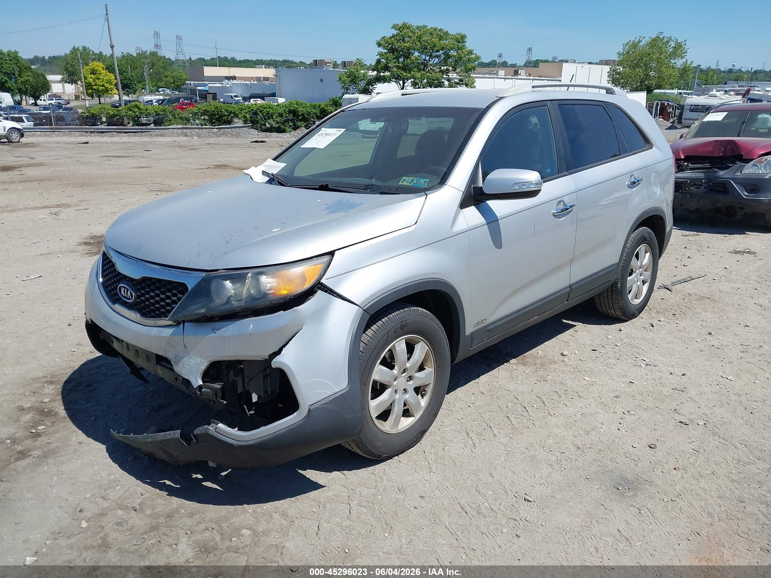 2011 Kia Sorento Lx Gray vin: 5XYKTCA10BG172633