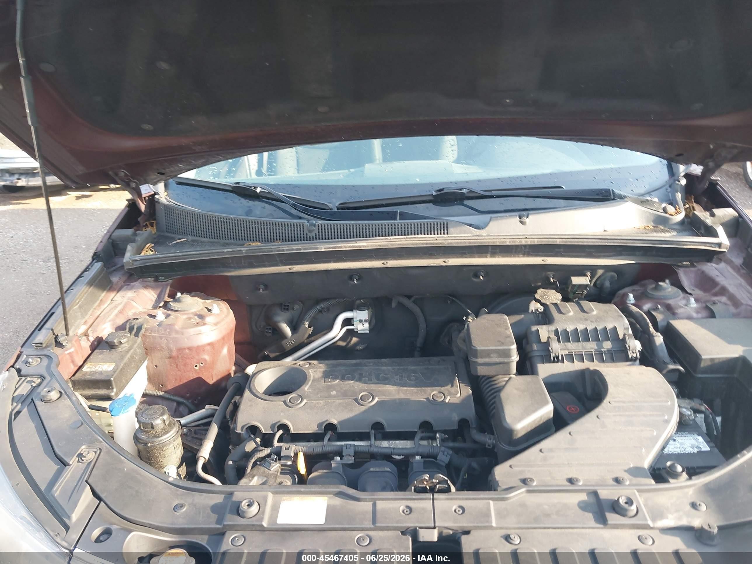 2011 Kia Sorento Lx Maroon vin: 5XYKTCA12BG017159