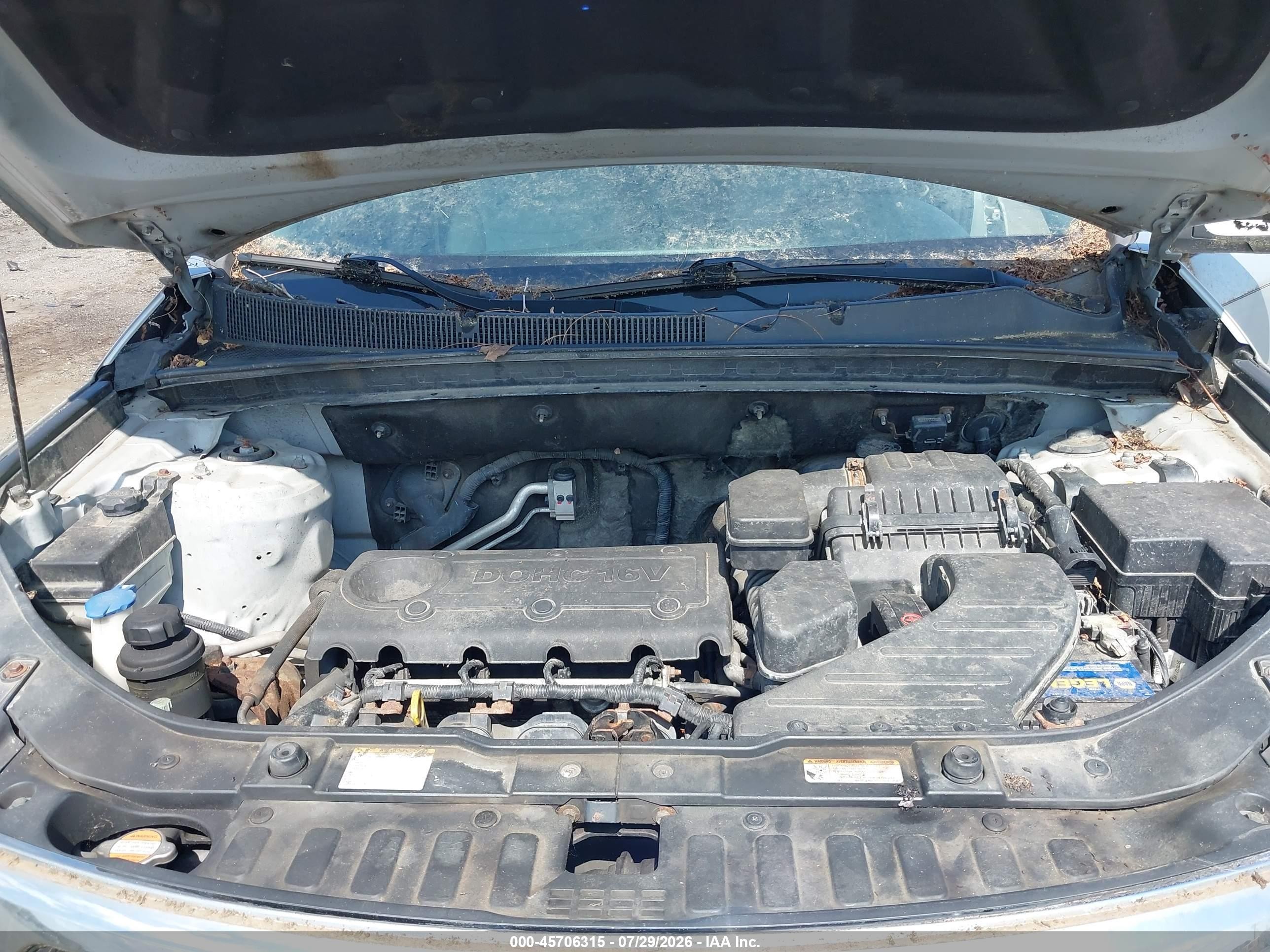 2011 Kia Sorento Lx Silver vin: 5XYKTCA12BG097126