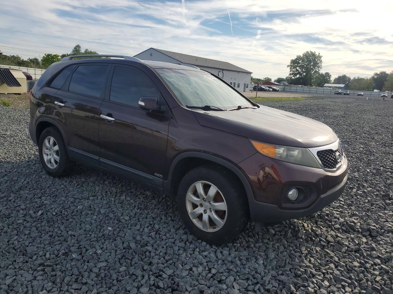 2011 Kia Sorento Lx Burgundy vin: 5XYKTCA12BG114670