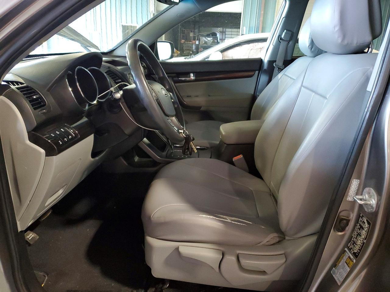 2011 Kia Sorento Lx Gray vin: 5XYKTCA13BG034455