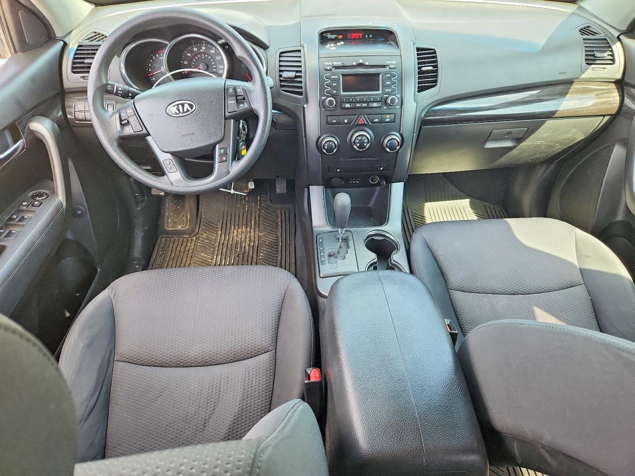 2011 Kia Sorento Lx Gray vin: 5XYKTCA13BG112488