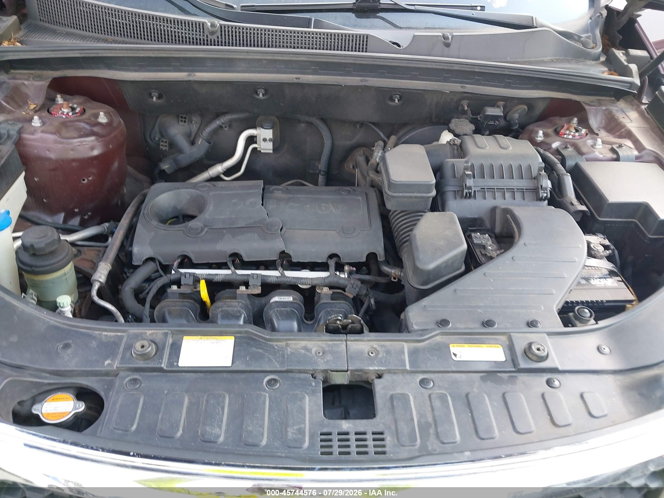 2011 Kia Sorento Lx Maroon vin: 5XYKTCA13BG143577