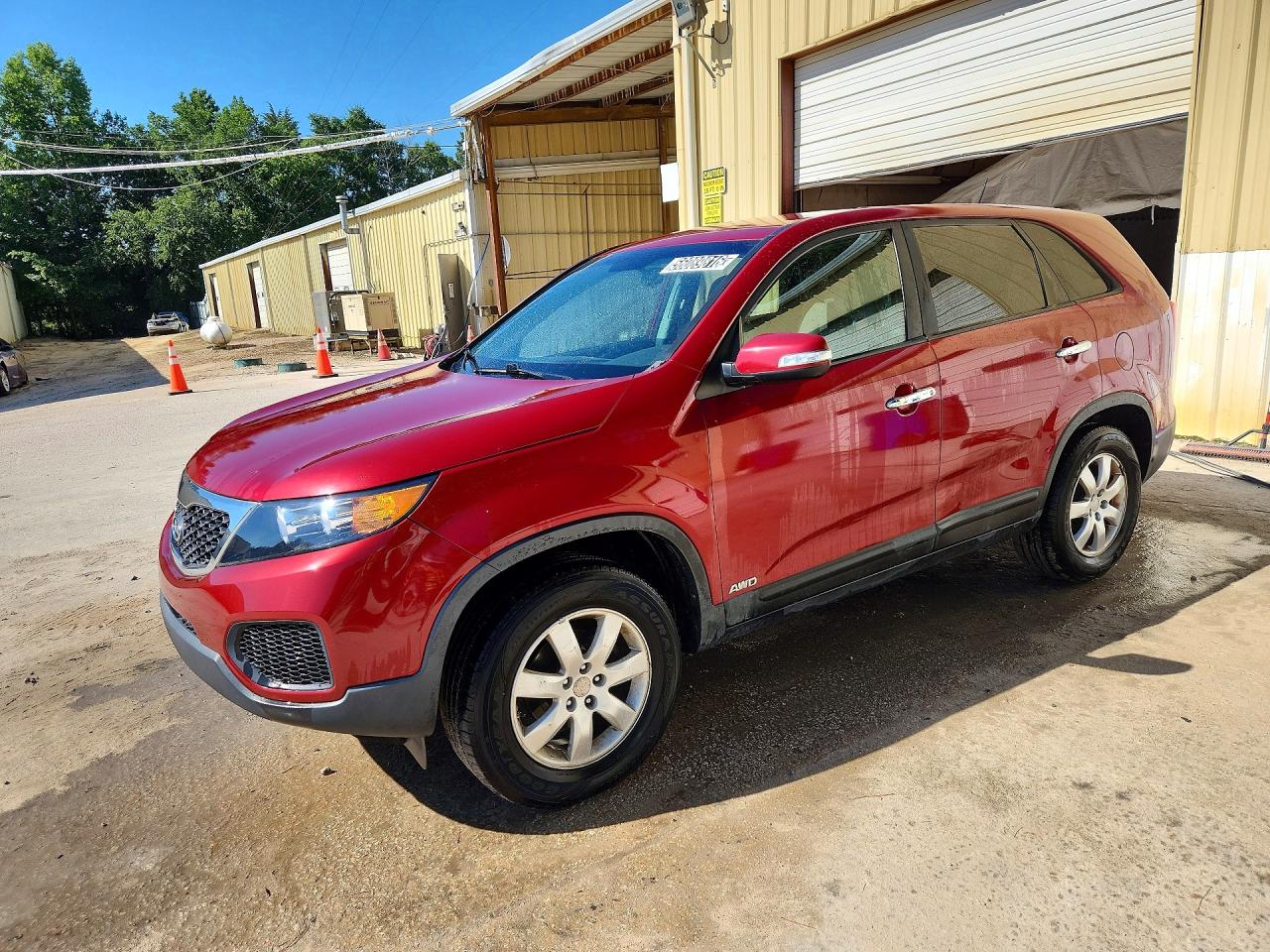 2011 Kia Sorento Lx Burgundy vin: 5XYKTCA14BG005336