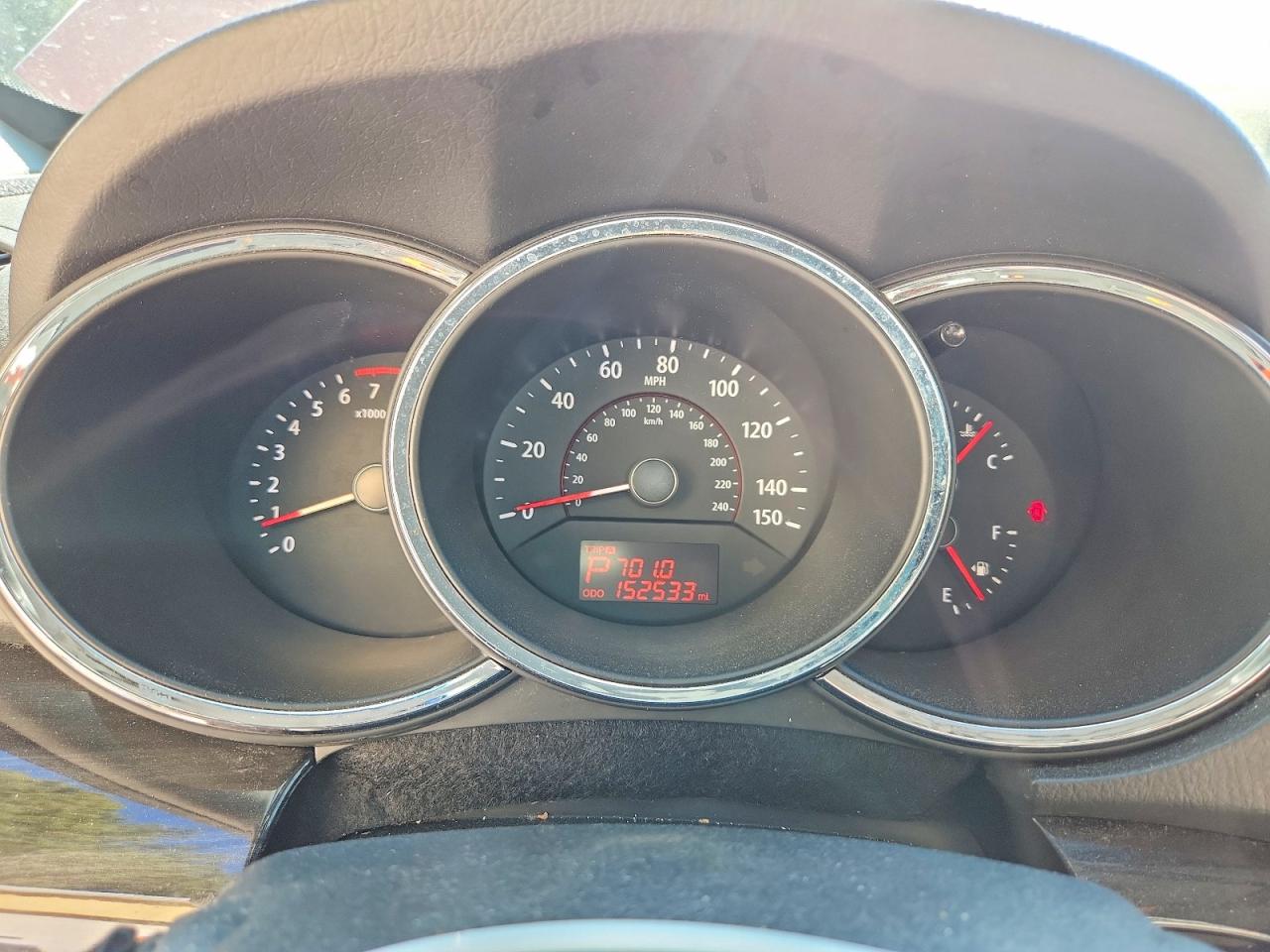 2011 Kia Sorento Lx Burgundy vin: 5XYKTCA14BG005336