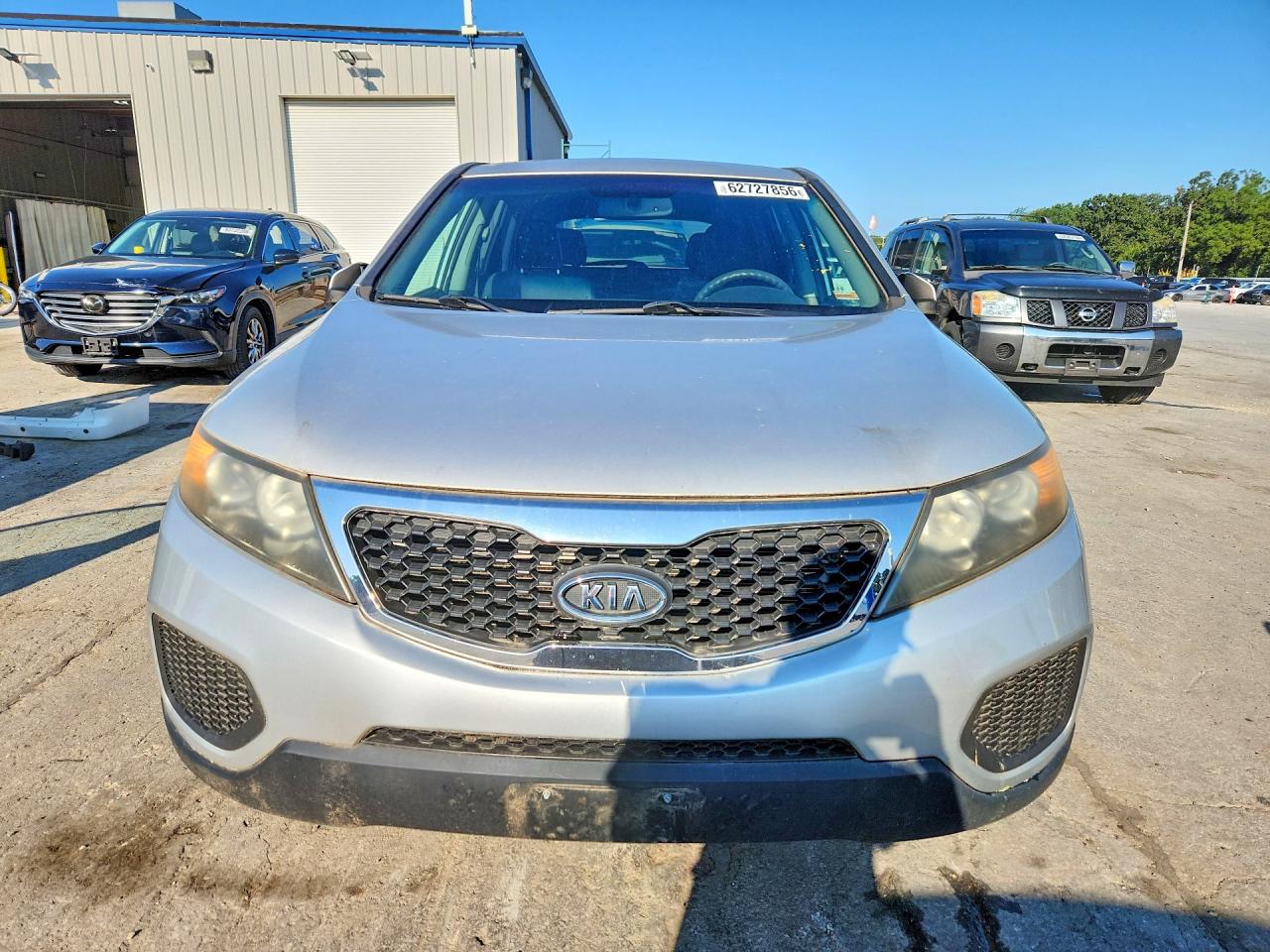 2011 Kia Sorento Lx Silver vin: 5XYKTCA14BG070879
