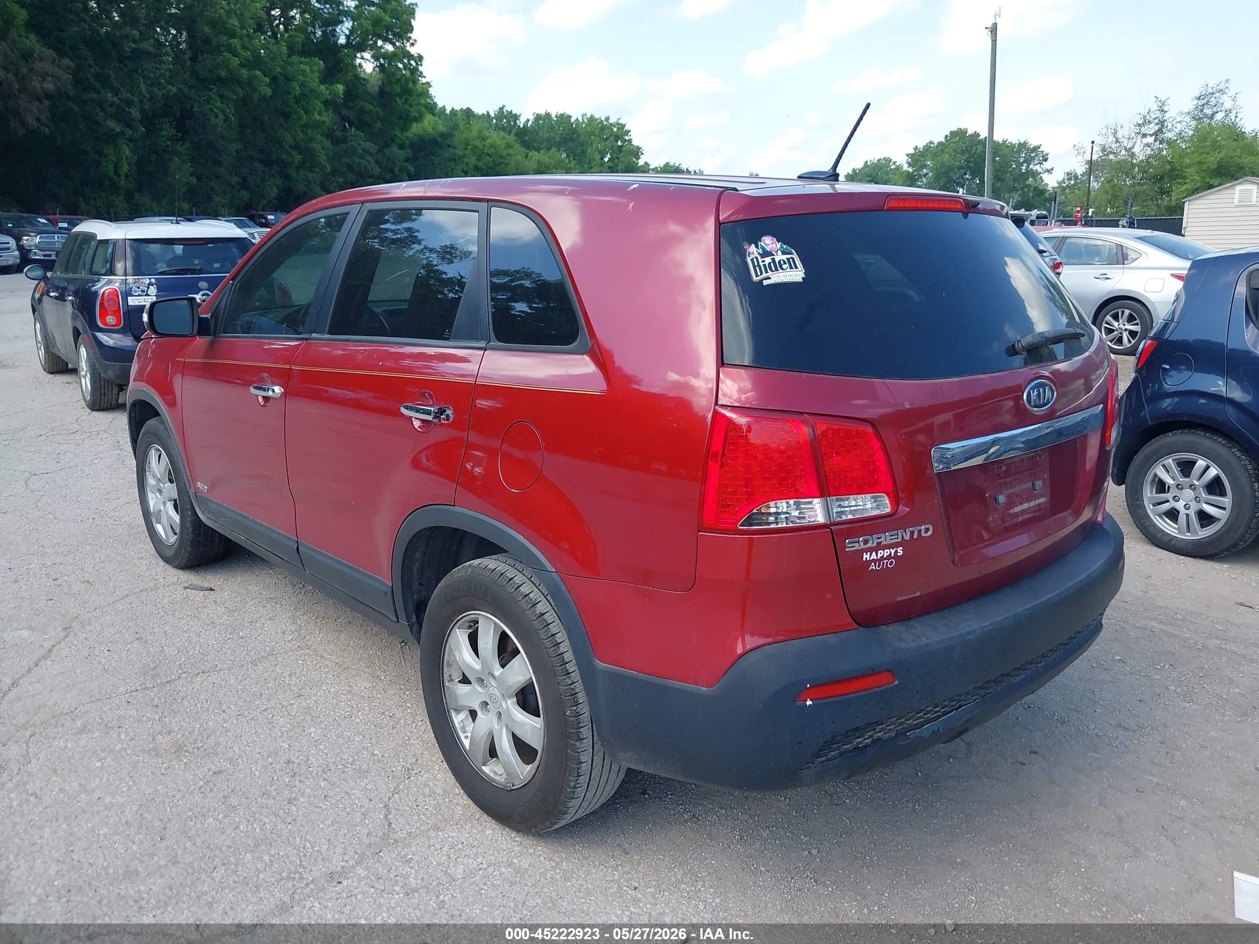 2011 Kia Sorento Lx Burgundy vin: 5XYKTCA15BG088386