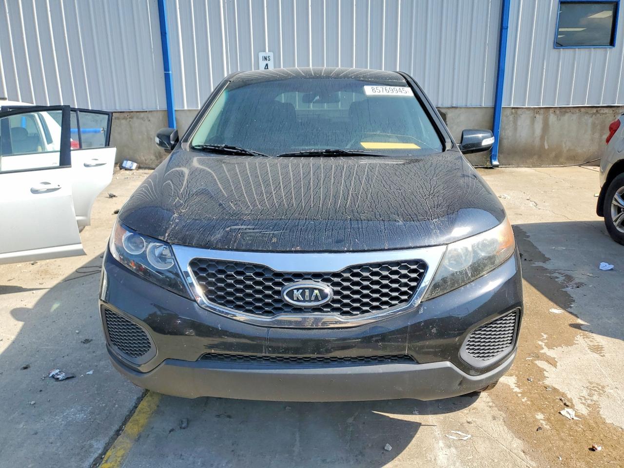 2011 Kia Sorento Lx Black vin: 5XYKTCA16BG007864