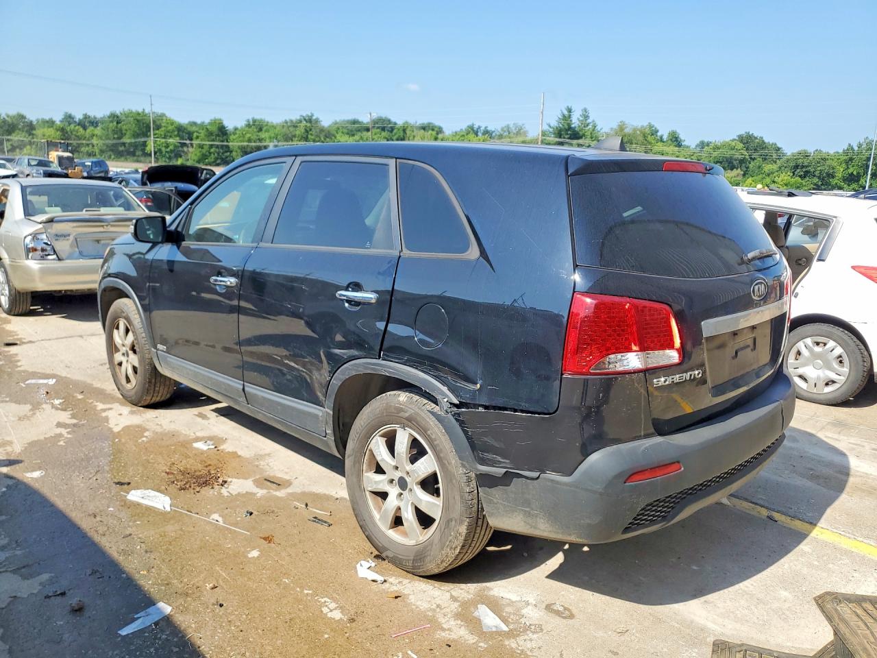 2011 Kia Sorento Lx Black vin: 5XYKTCA16BG007864