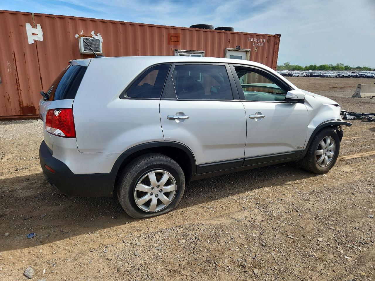 2011 Kia Sorento Lx Silver vin: 5XYKTCA16BG010649