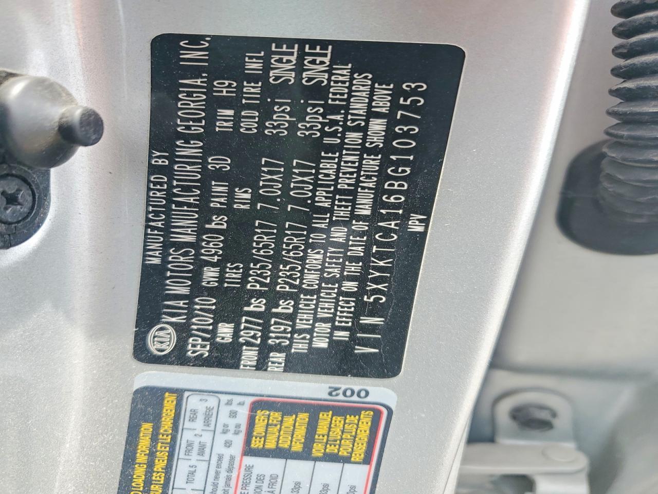 2011 Kia Sorento Lx Silver vin: 5XYKTCA16BG103753