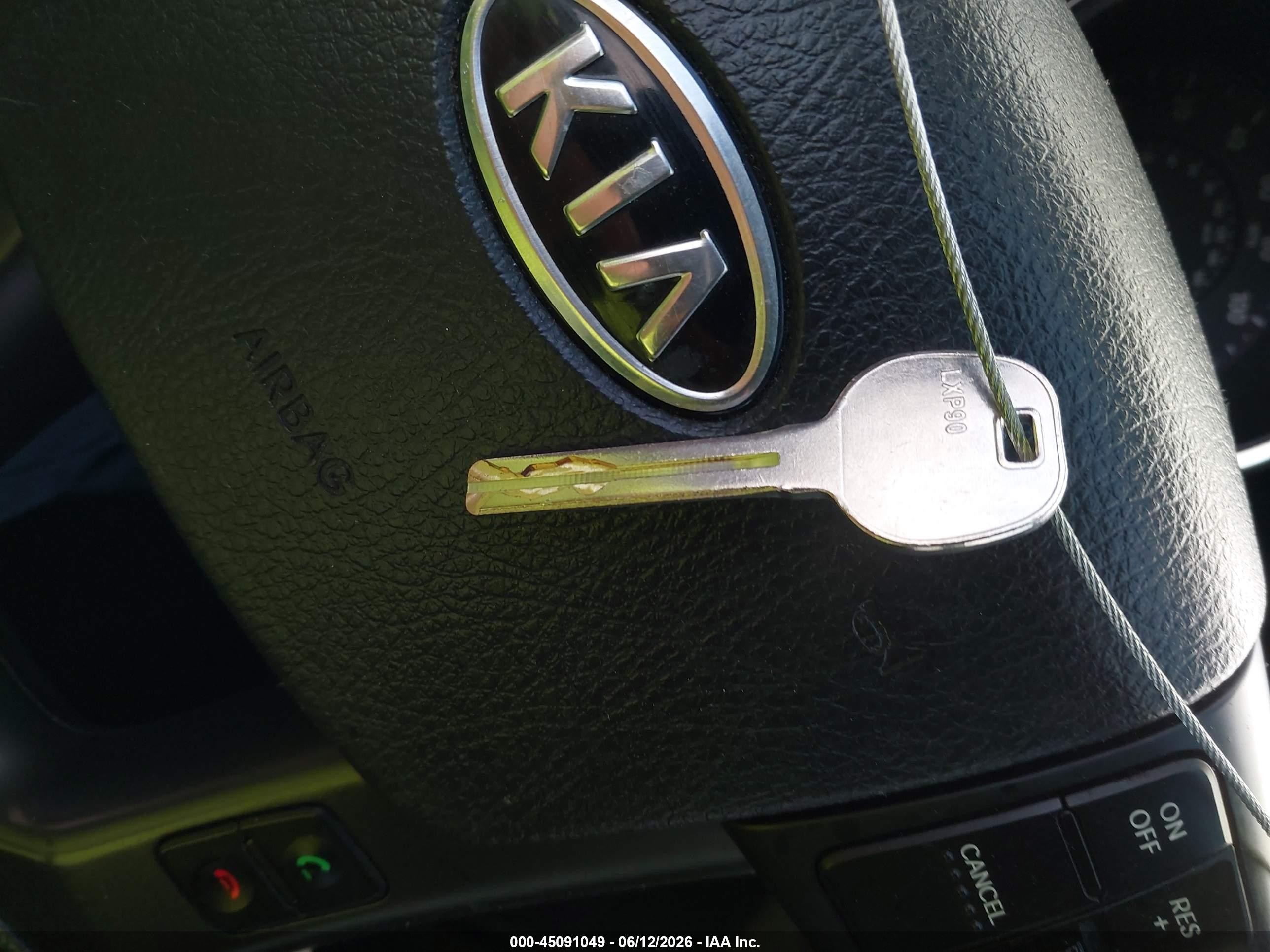 2011 Kia Sorento Lx Gray vin: 5XYKTCA17BG105401