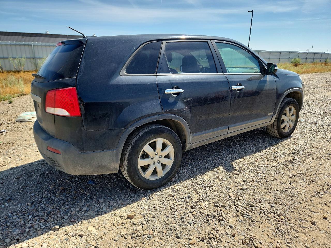 2011 Kia Sorento Lx Black vin: 5XYKTCA18BG031518