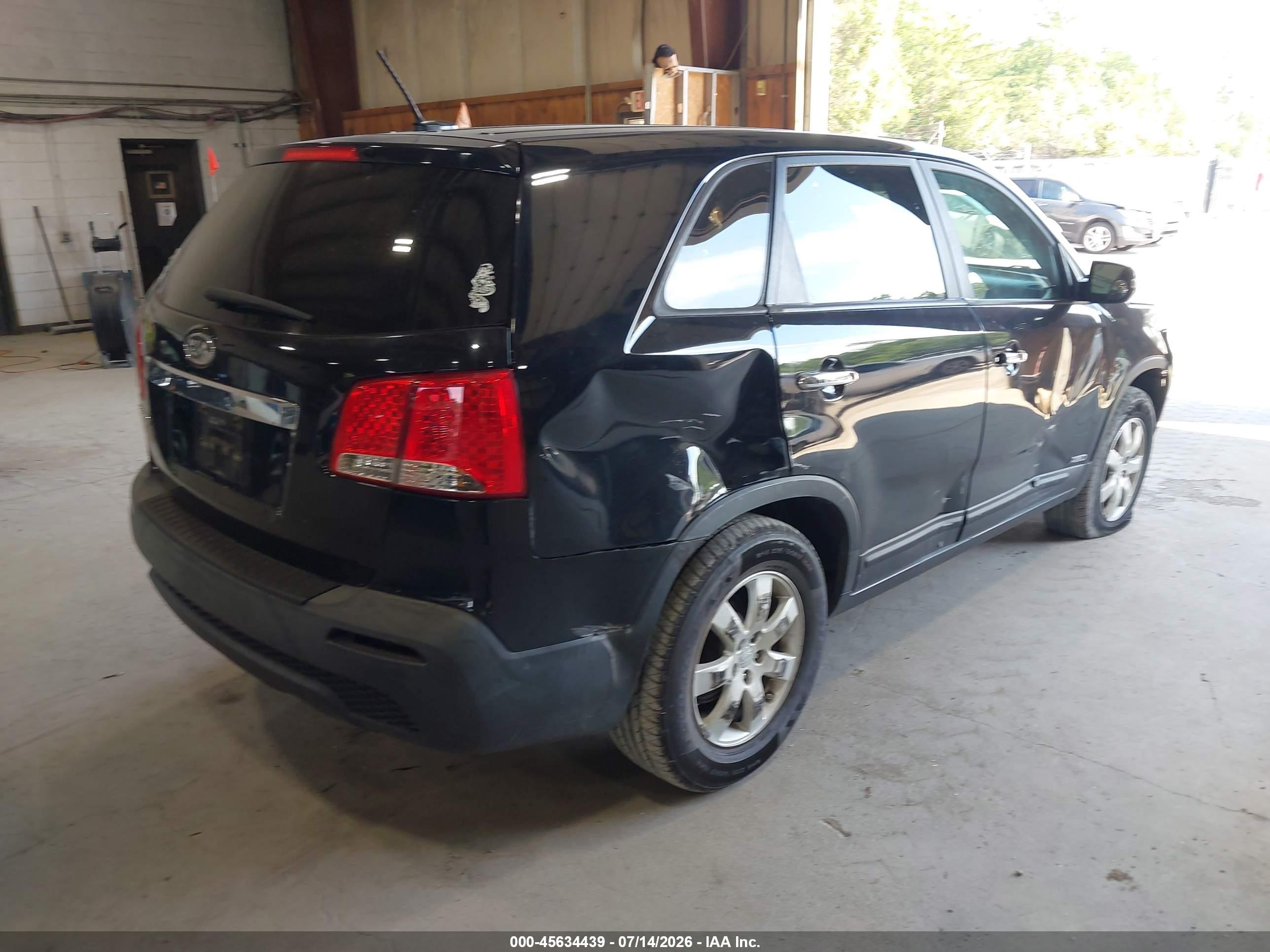 2011 Kia Sorento Lx Black vin: 5XYKTCA19BG187499