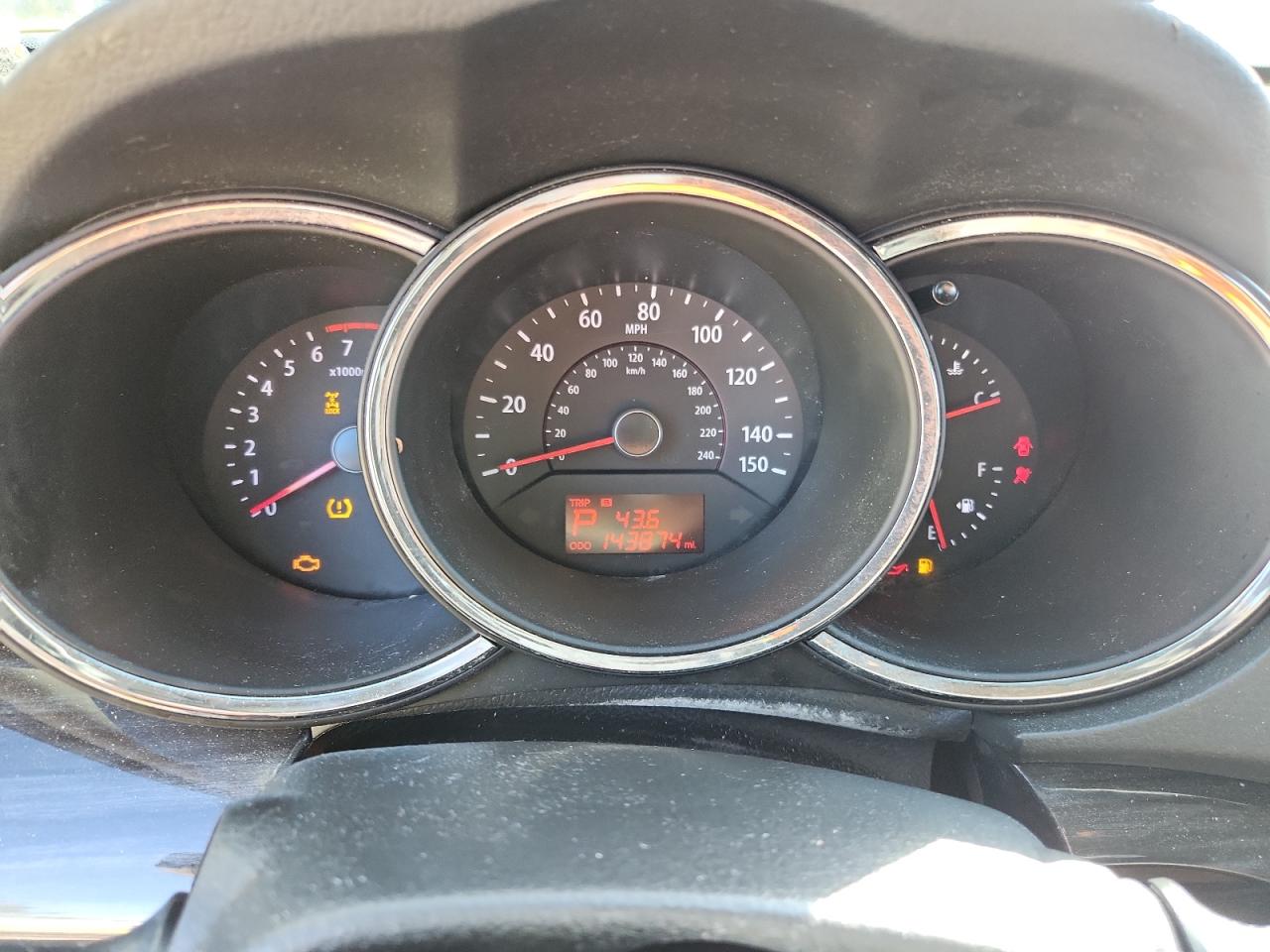 2013 Kia Sorento Lx Black vin: 5XYKTCA60DG336915 Damage: Warning Light - Engine, On, Unacceptable