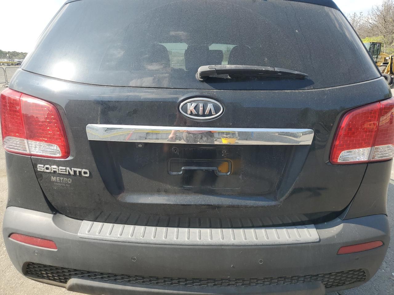 2013 Kia Sorento Lx Black vin: 5XYKTCA60DG336915 Damage: Rear Bumper, Heavy Scratch, 1/2 To 1 Inch