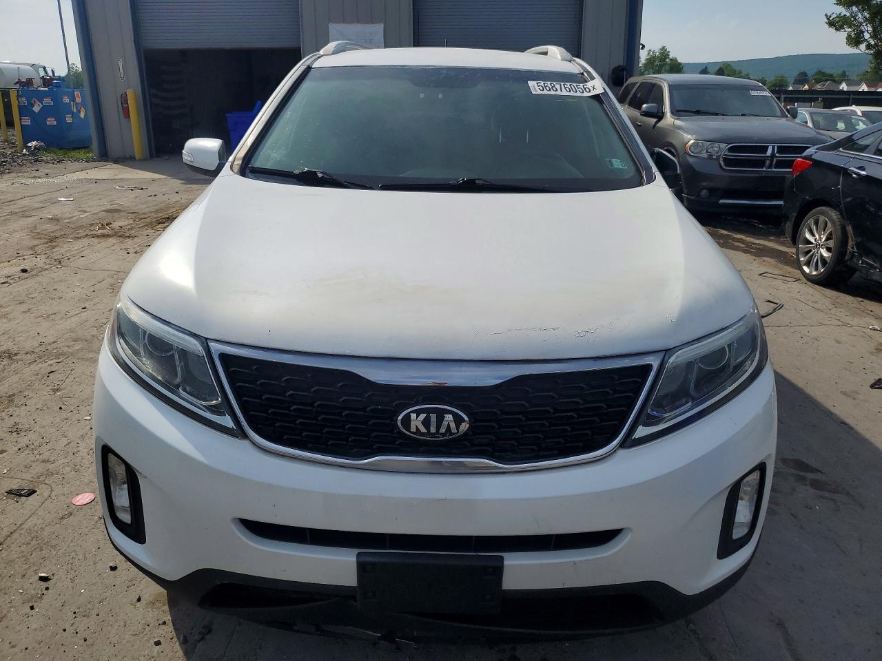 2014 Kia Sorento Lx White vin: 5XYKTCA60EG440273