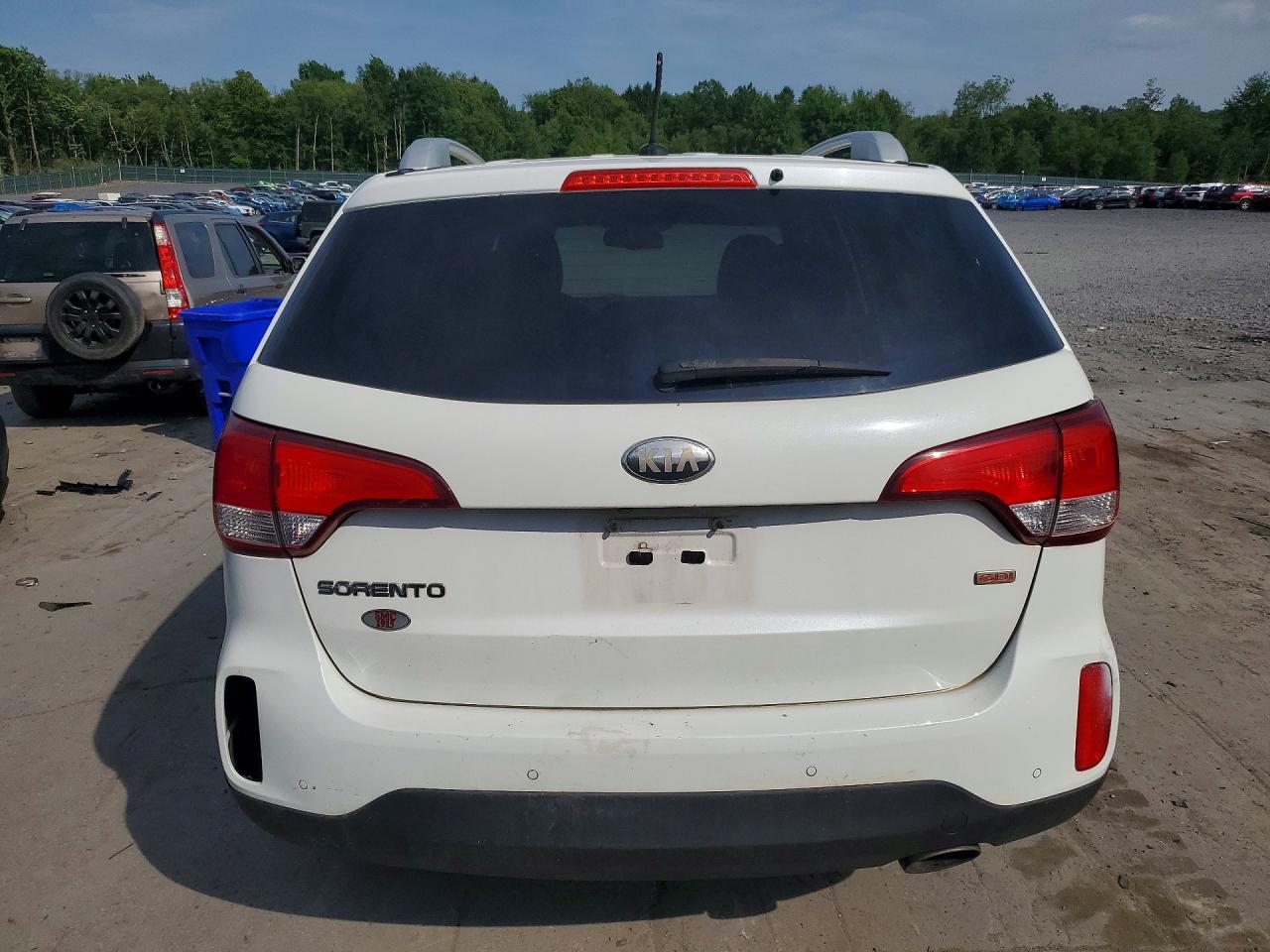 2014 Kia Sorento Lx White vin: 5XYKTCA60EG440273