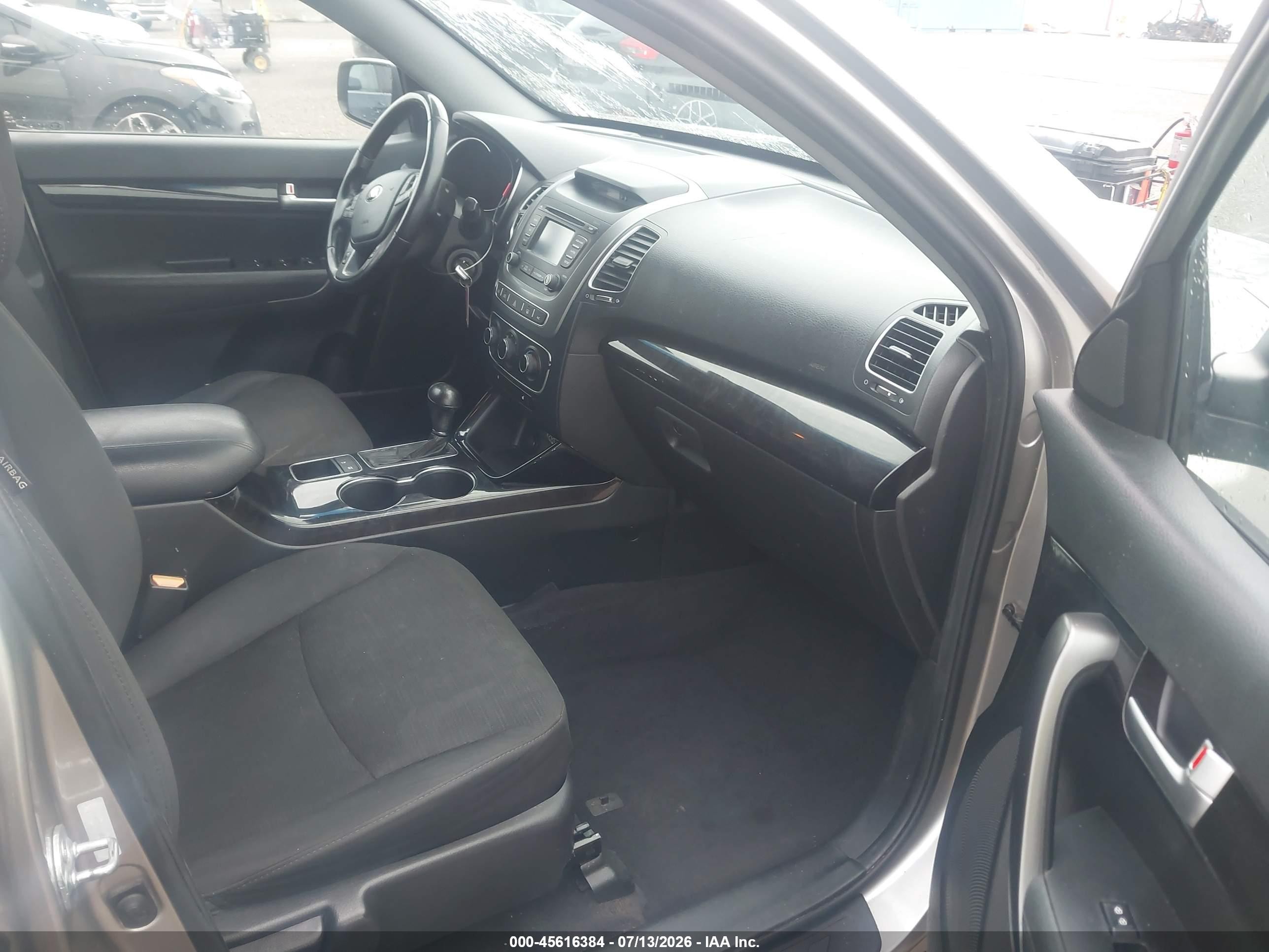2014 Kia Sorento Lx Gray vin: 5XYKTCA60EG509043