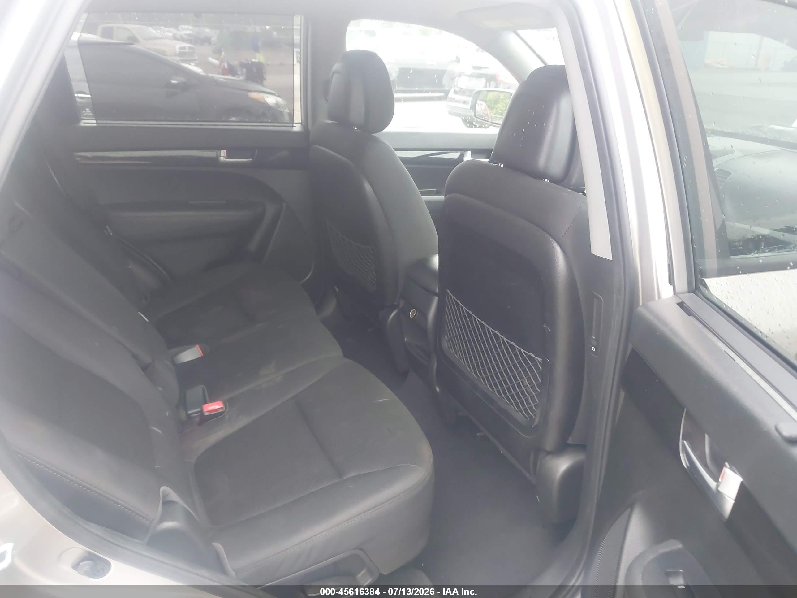 2014 Kia Sorento Lx Gray vin: 5XYKTCA60EG509043