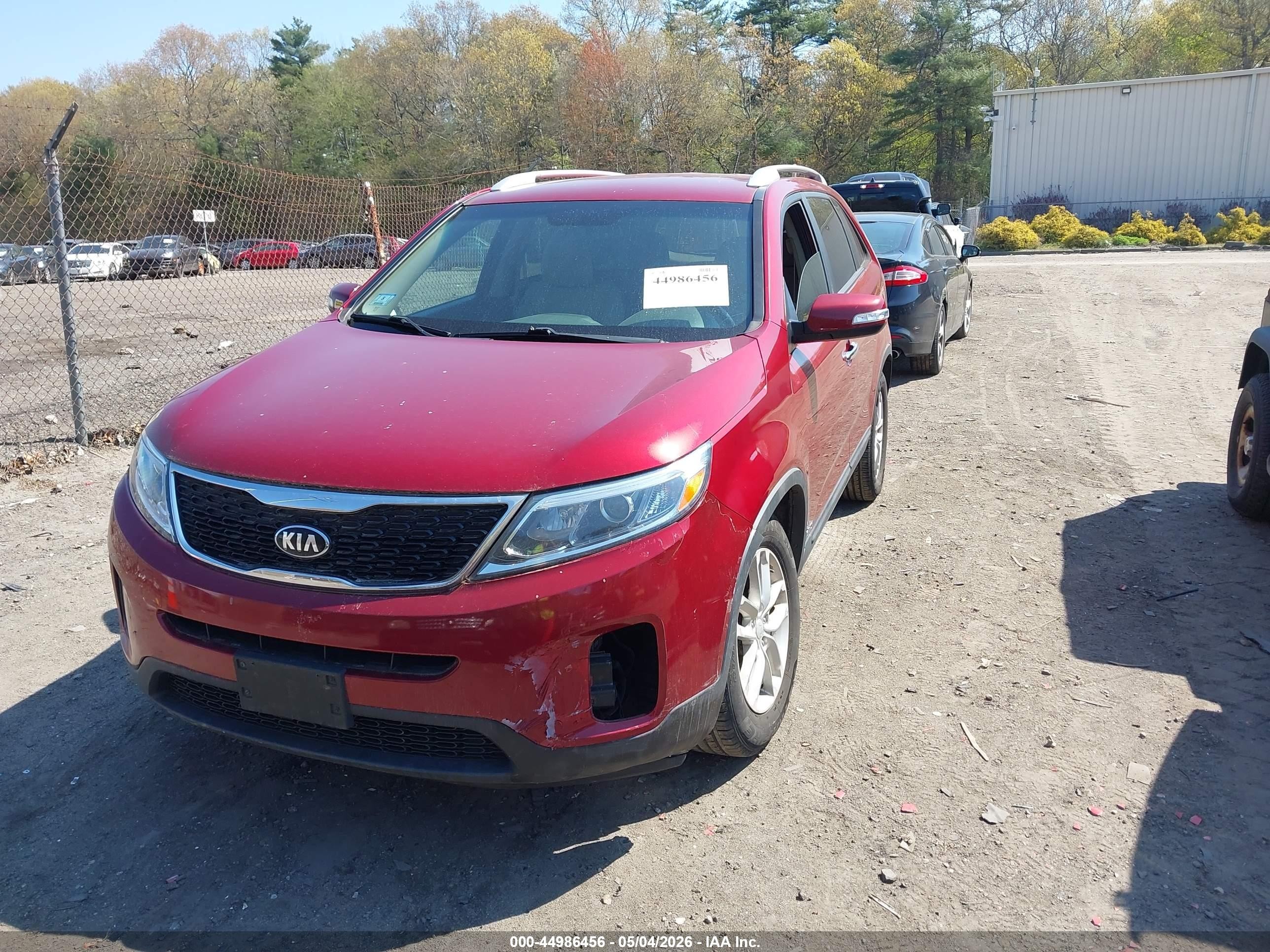 2014 Kia Sorento Lx Red vin: 5XYKTCA60EG541166