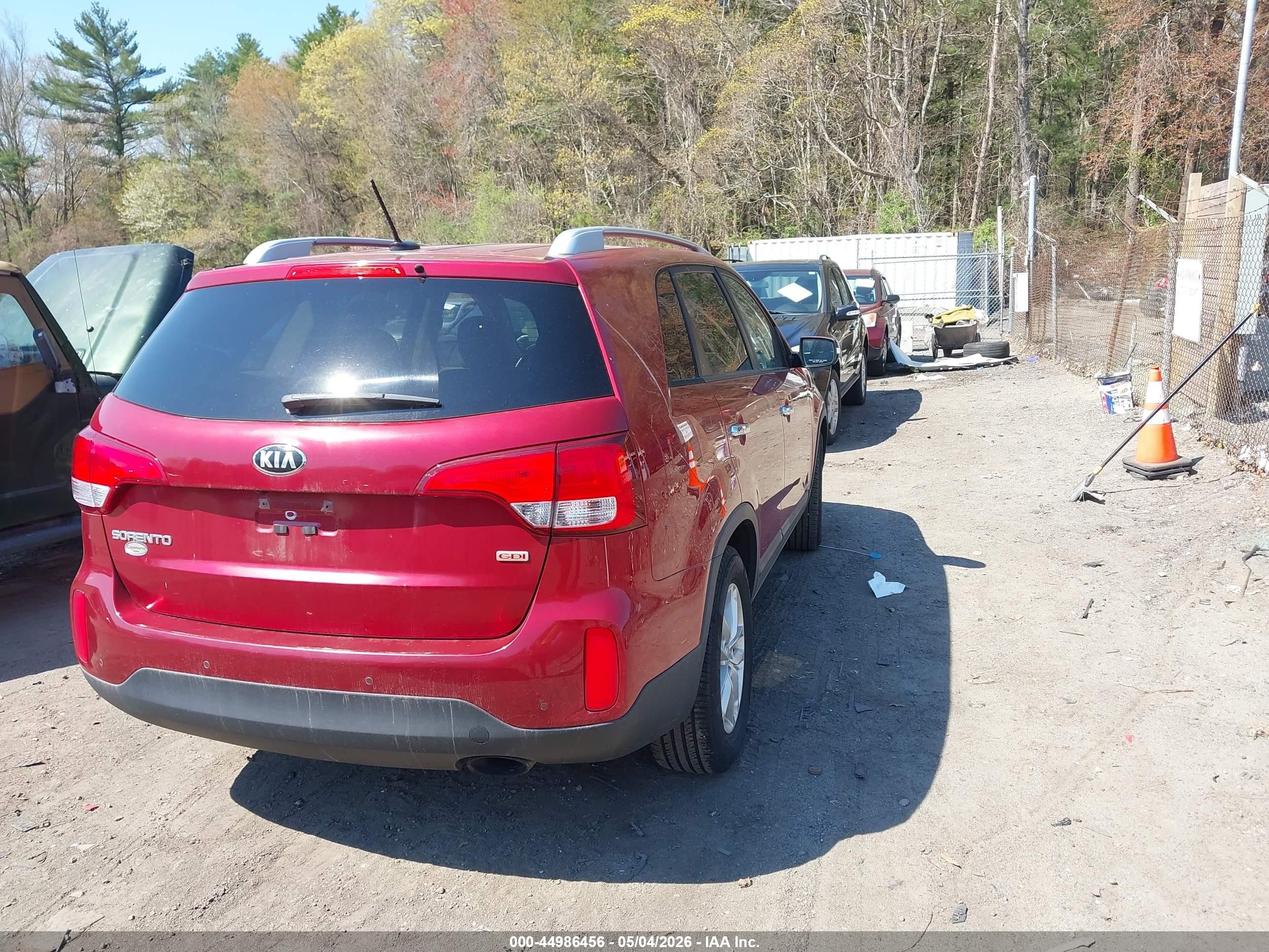 2014 Kia Sorento Lx Red vin: 5XYKTCA60EG541166