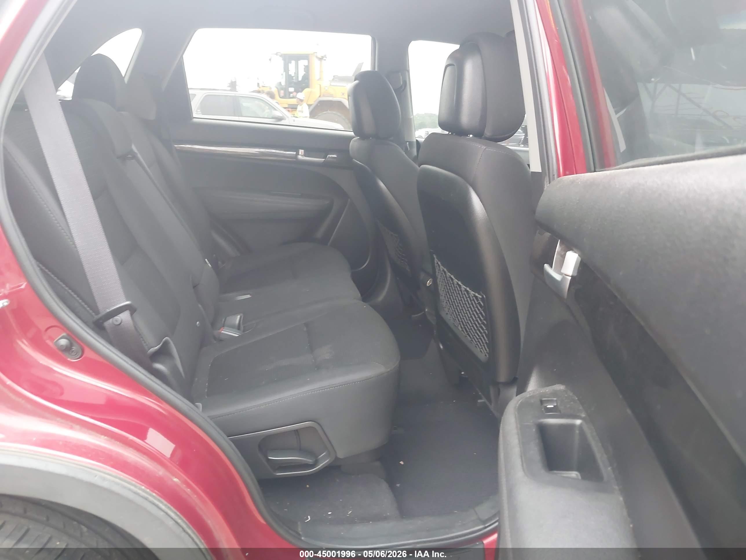 2014 Kia Sorento Lx Red vin: 5XYKTCA60EG545217