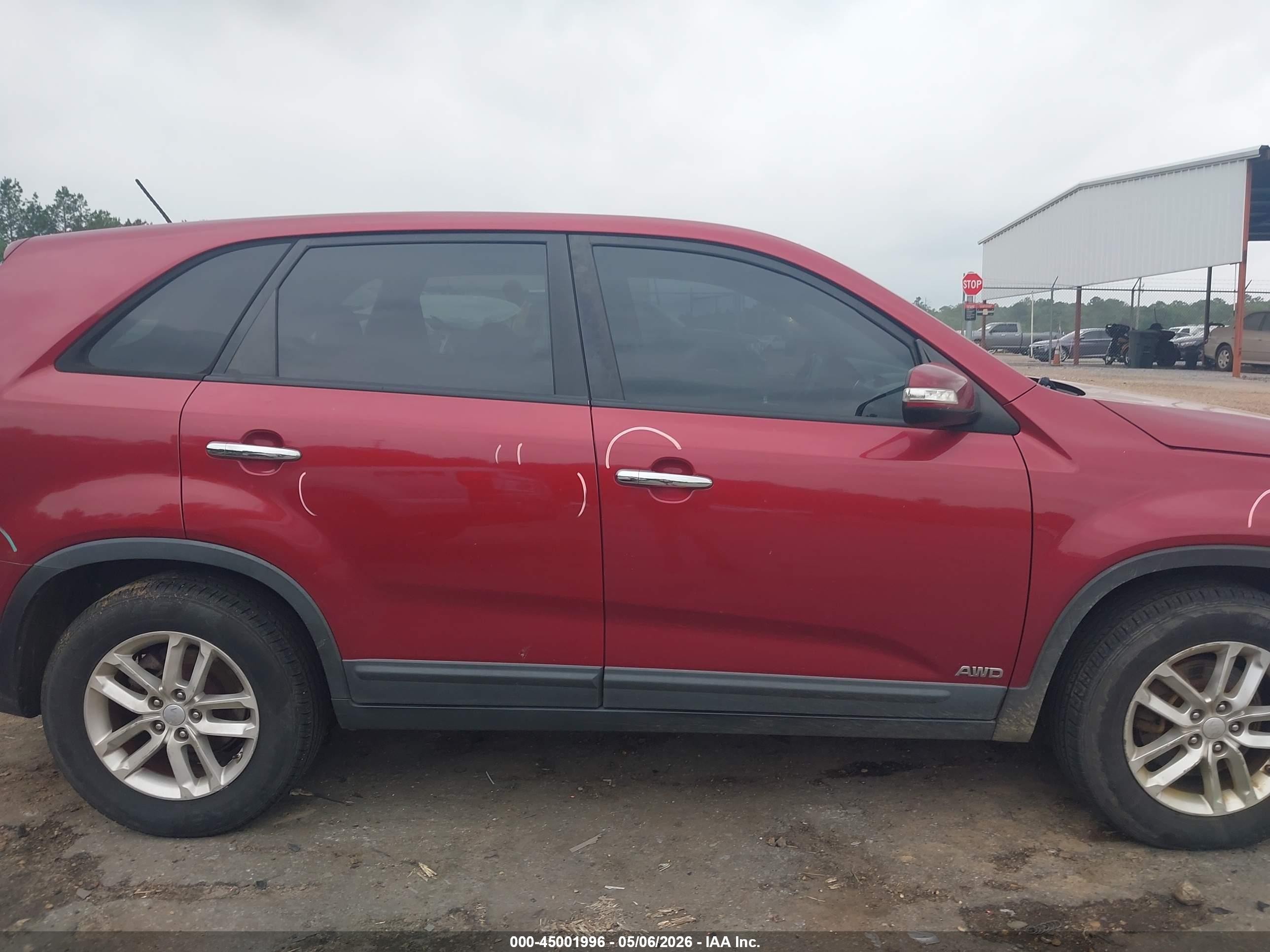 2014 Kia Sorento Lx Red vin: 5XYKTCA60EG545217