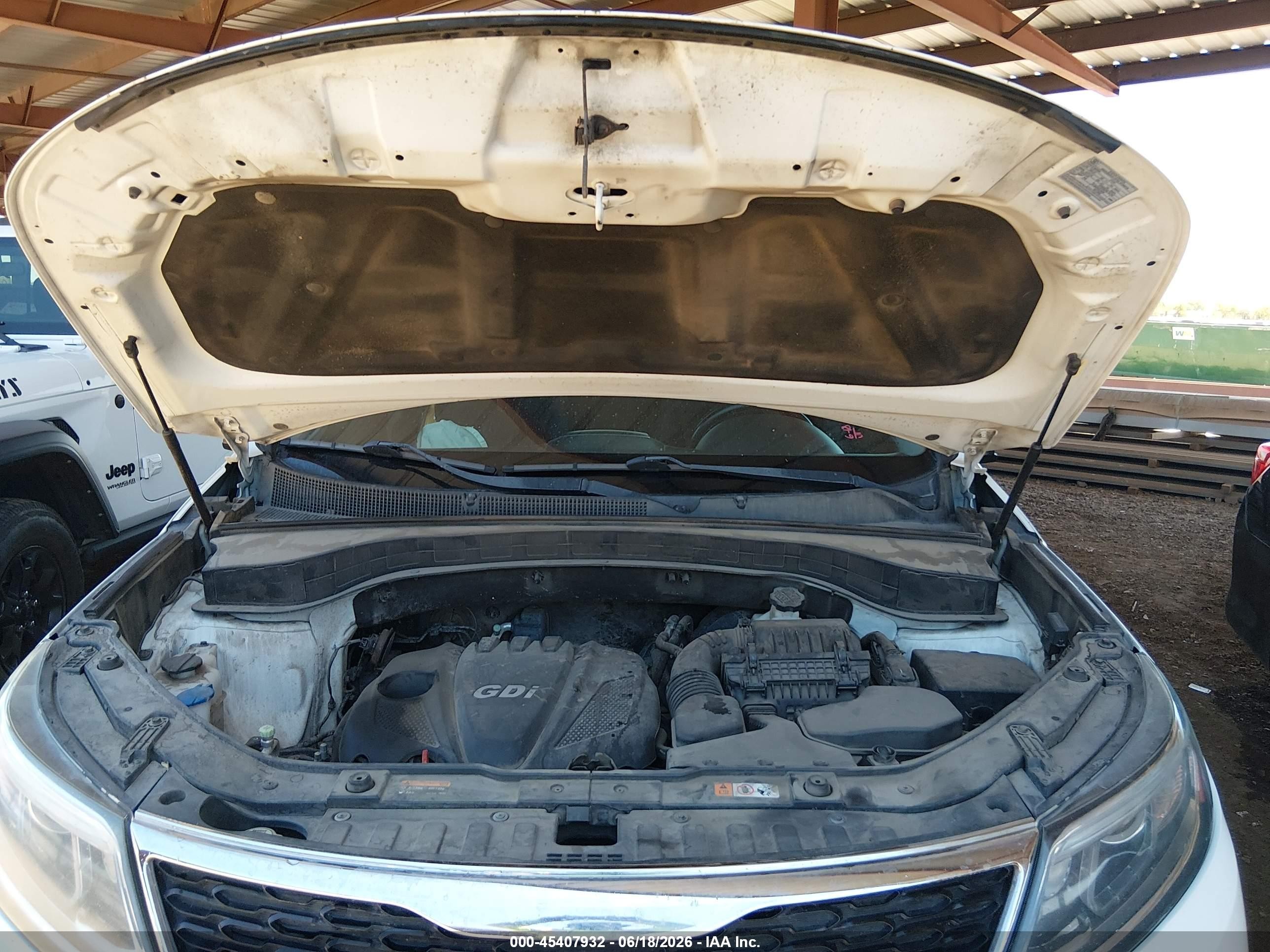 2015 Kia Sorento Lx Белый vin: 5XYKTCA60FG586593