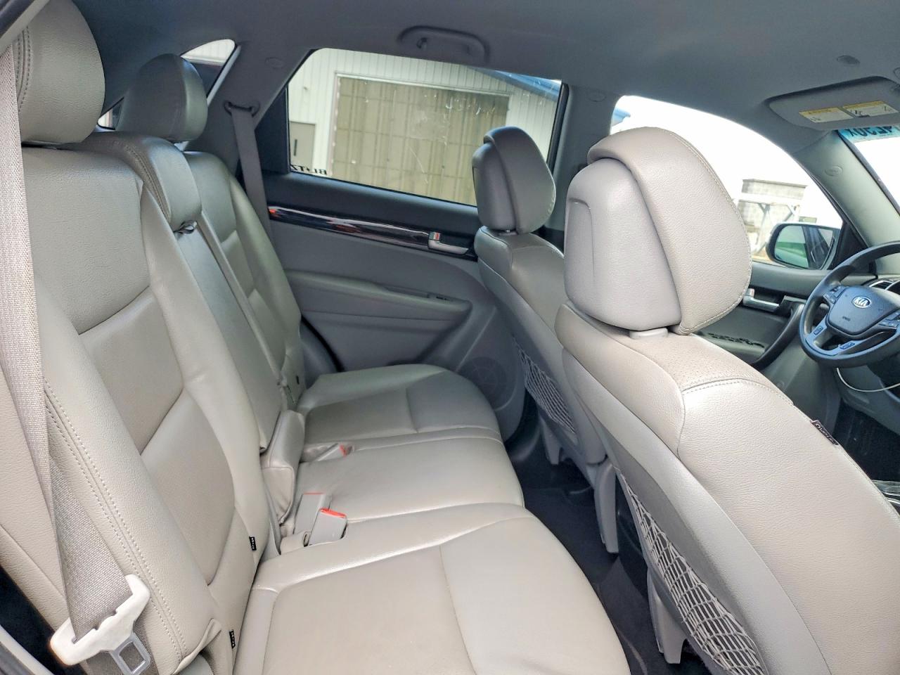 2015 Kia Sorento Lx Gray vin: 5XYKTCA60FG636117