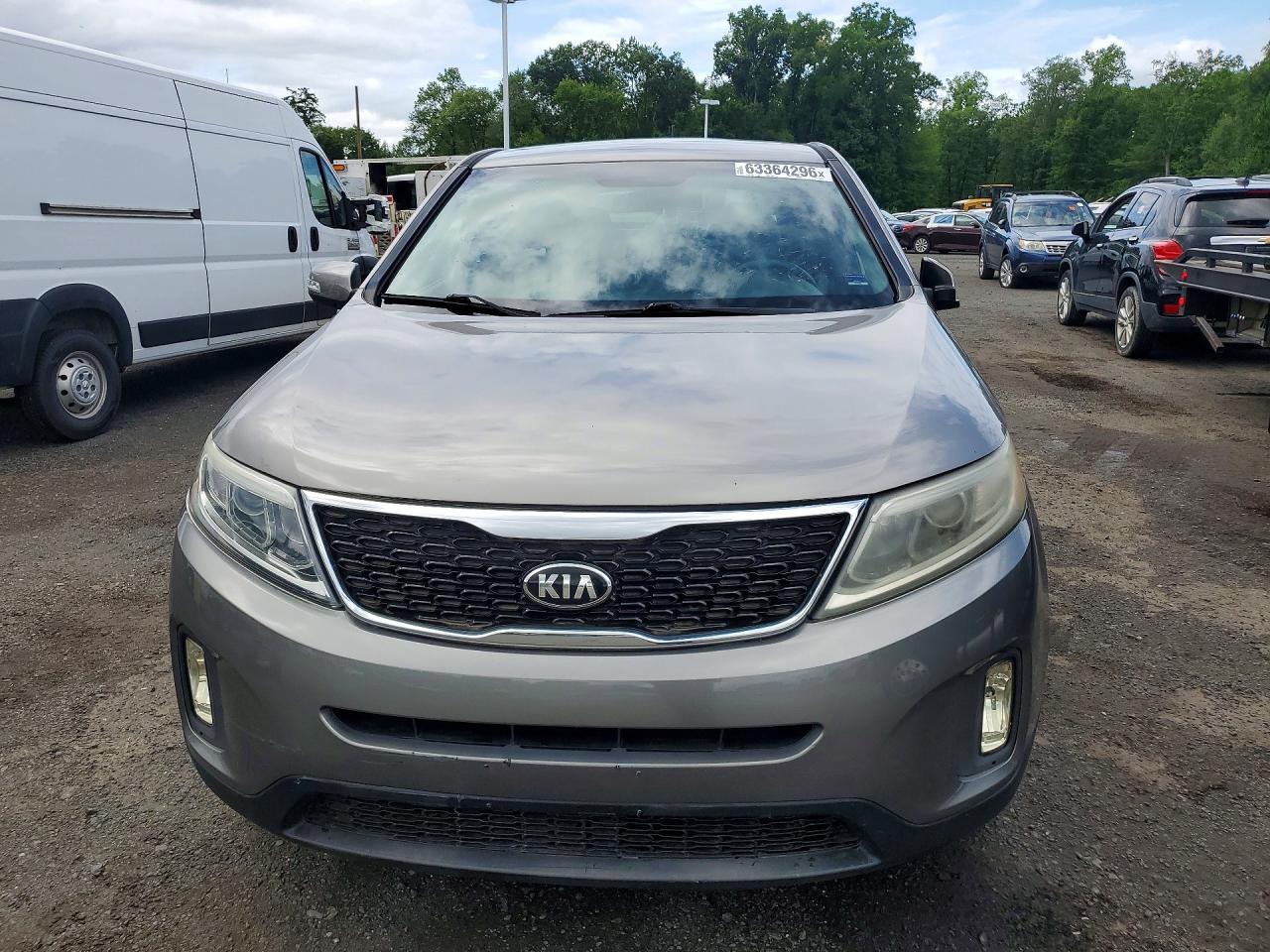 2015 Kia Sorento Lx Gray vin: 5XYKTCA60FG636117