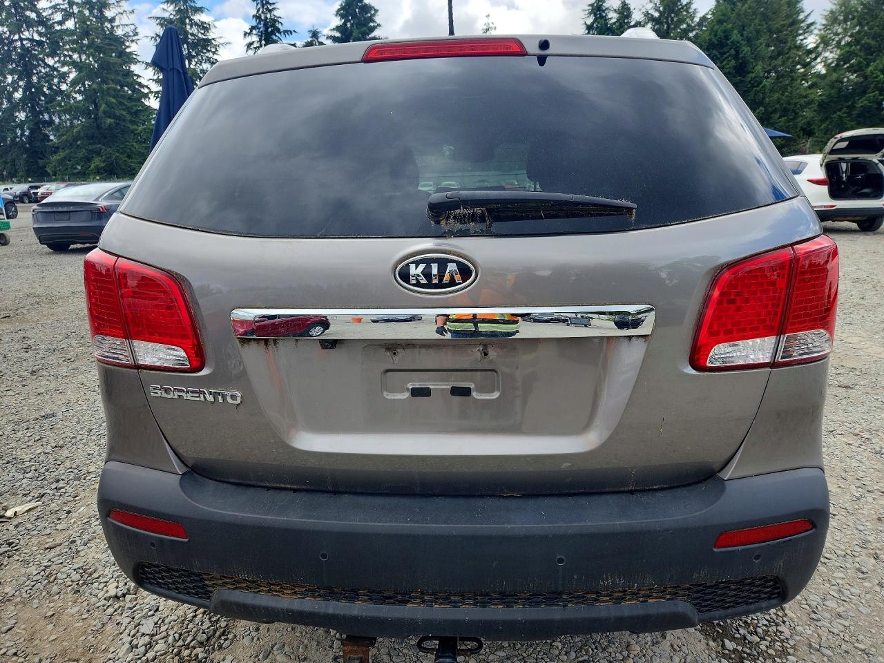 2012 Kia Sorento Lx Gray vin: 5XYKTCA61CG277873