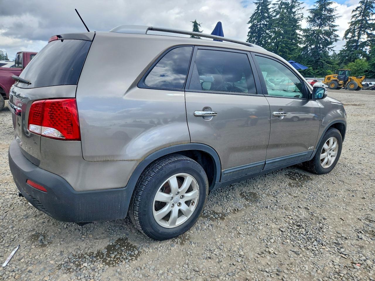 2012 Kia Sorento Lx Gray vin: 5XYKTCA61CG277873