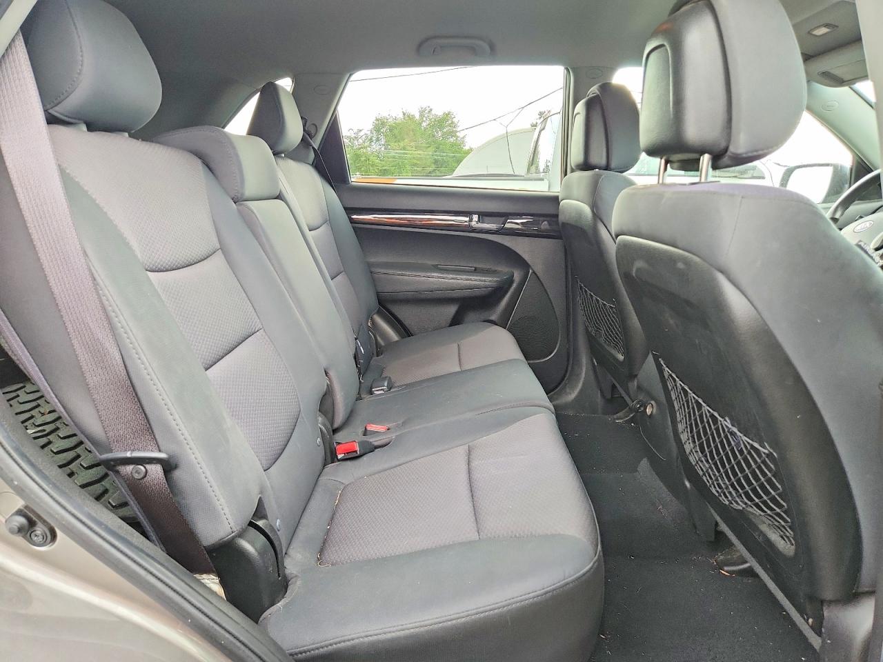 2013 Kia Sorento Lx Gray vin: 5XYKTCA61DG347261