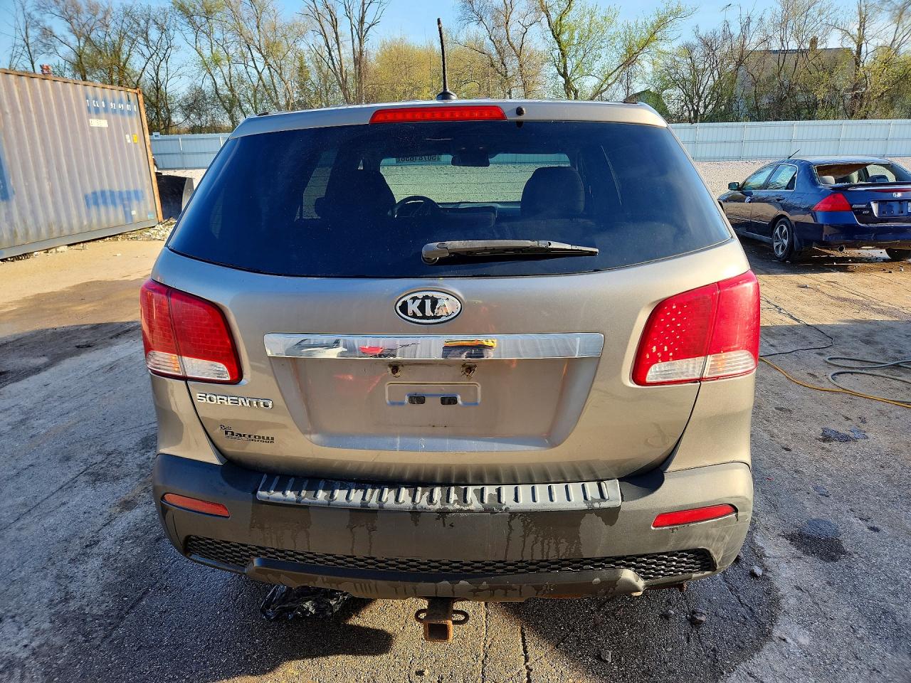 2013 Kia Sorento Lx Silver vin: 5XYKTCA61DG400184