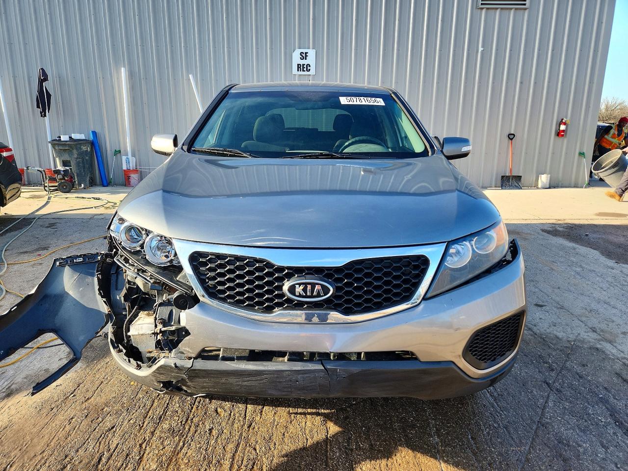 2013 Kia Sorento Lx Silver vin: 5XYKTCA61DG400184