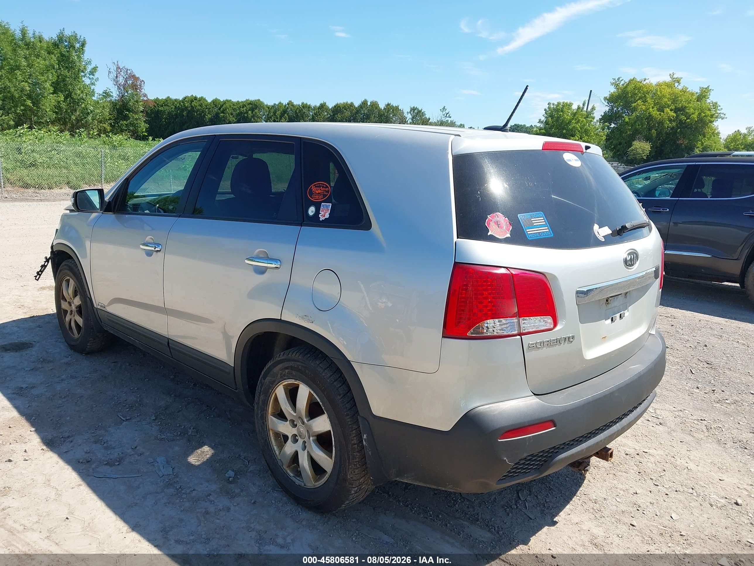 2013 Kia Sorento Lx Silver vin: 5XYKTCA61DG409077