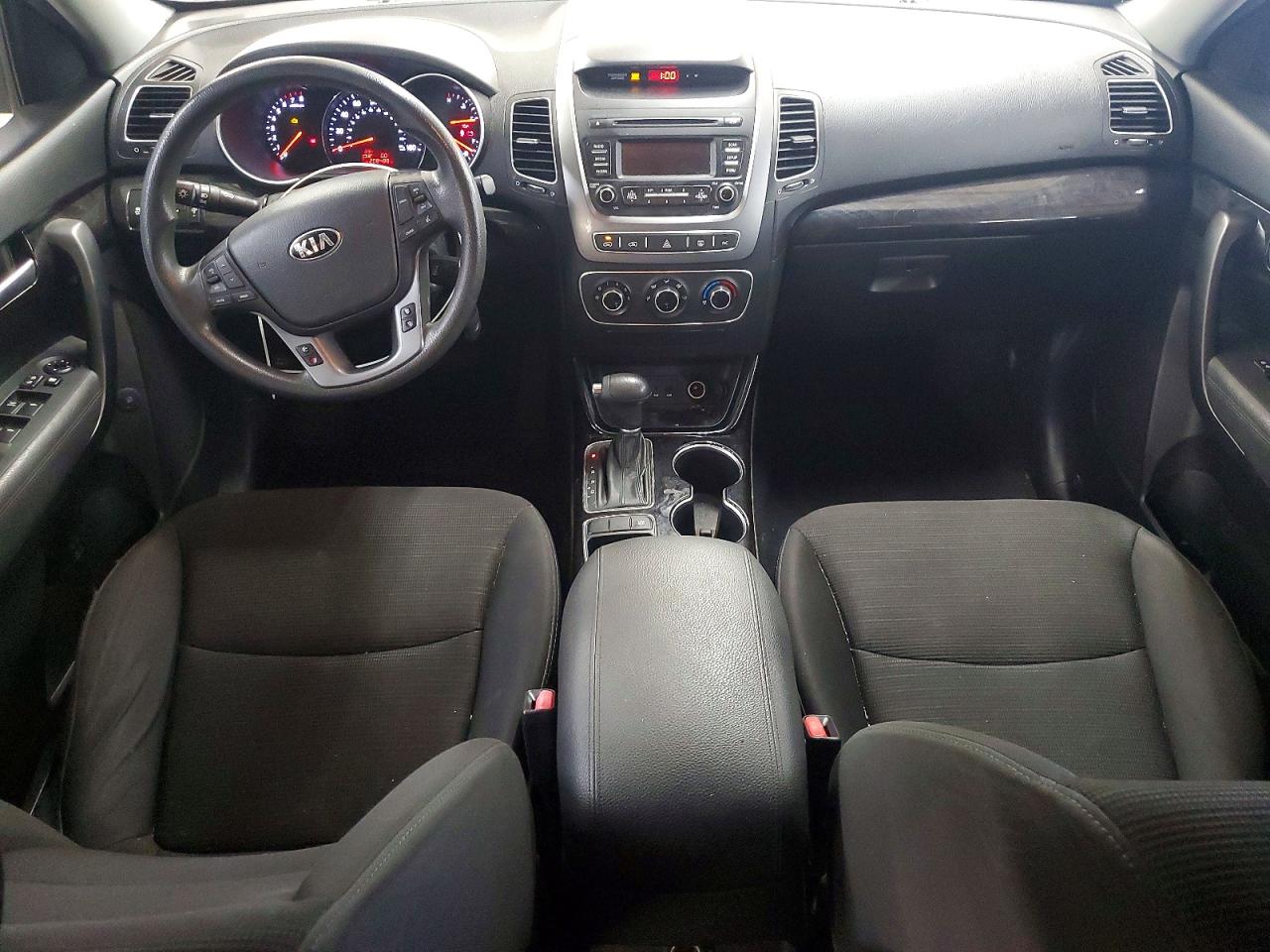 2014 Kia Sorento Lx Silver vin: 5XYKTCA61EG429315