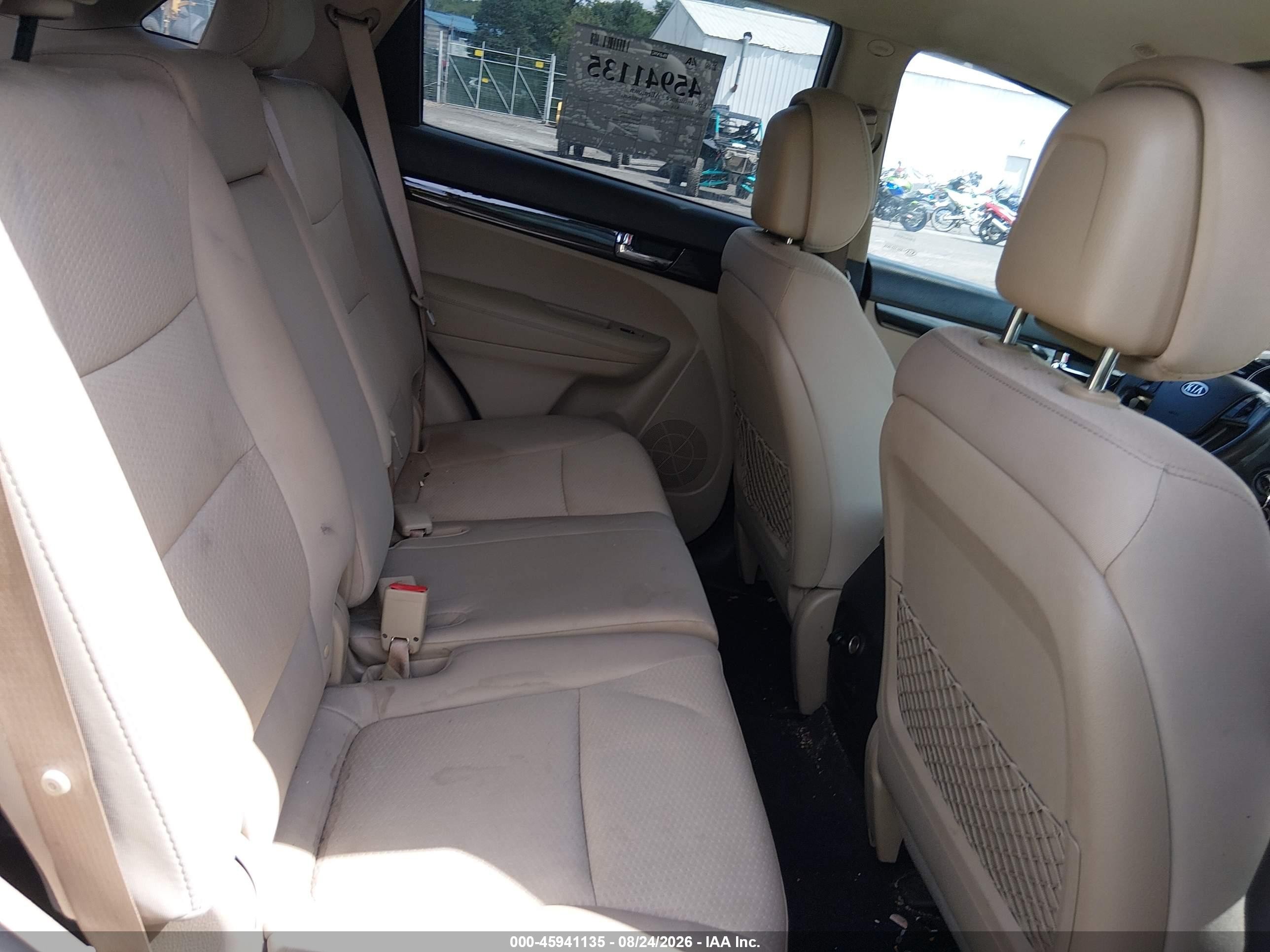 2013 Kia Sorento Lx Gray vin: 5XYKTCA62DG359998