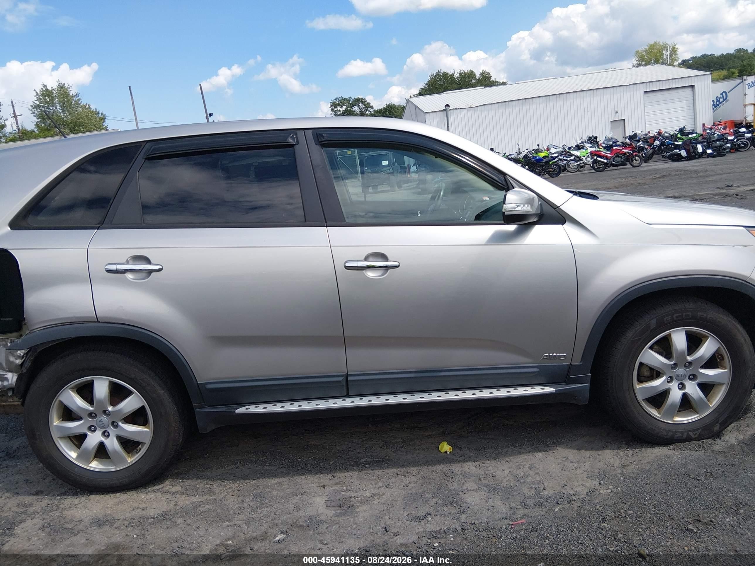 2013 Kia Sorento Lx Gray vin: 5XYKTCA62DG359998