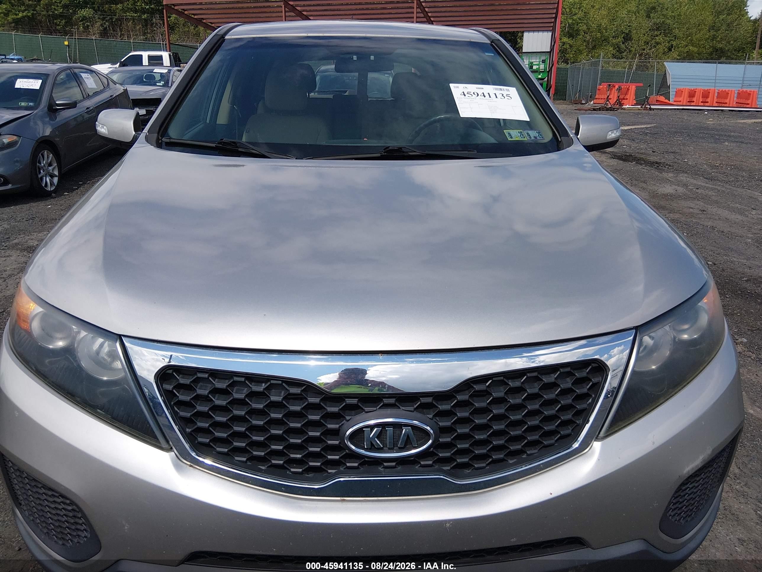 2013 Kia Sorento Lx Gray vin: 5XYKTCA62DG359998
