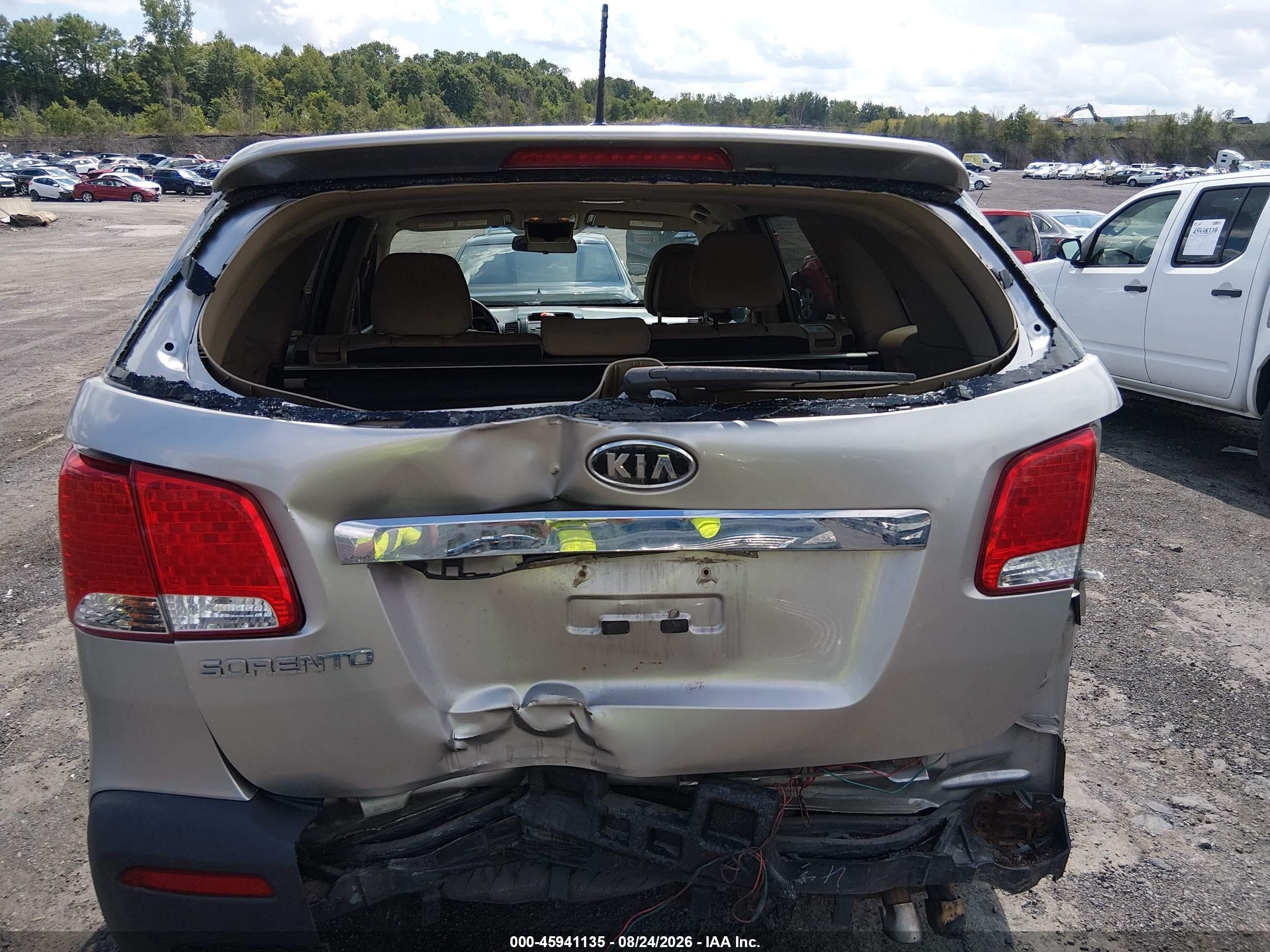 2013 Kia Sorento Lx Gray vin: 5XYKTCA62DG359998