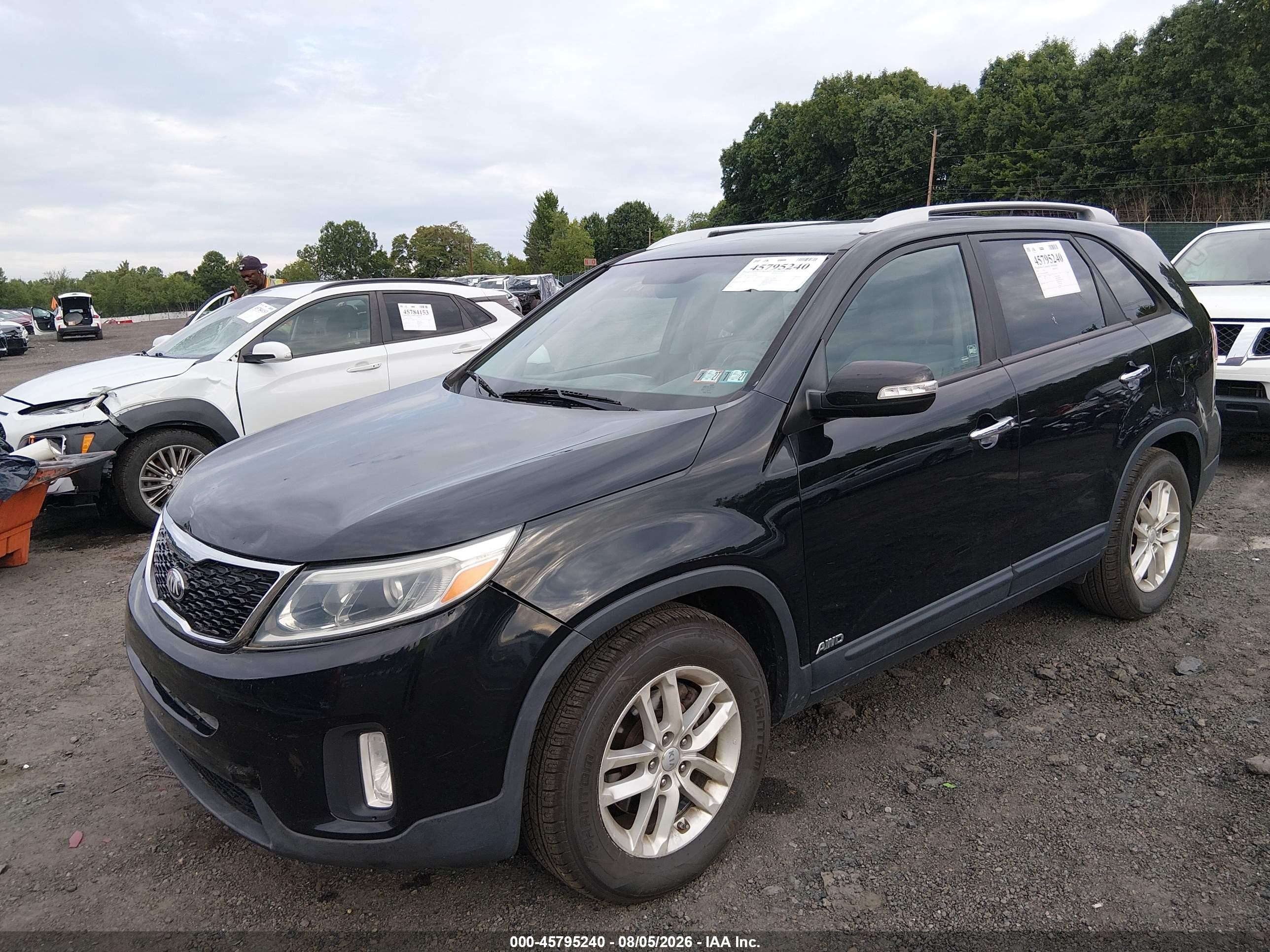 2014 Kia Sorento Lx Black vin: 5XYKTCA62EG450271
