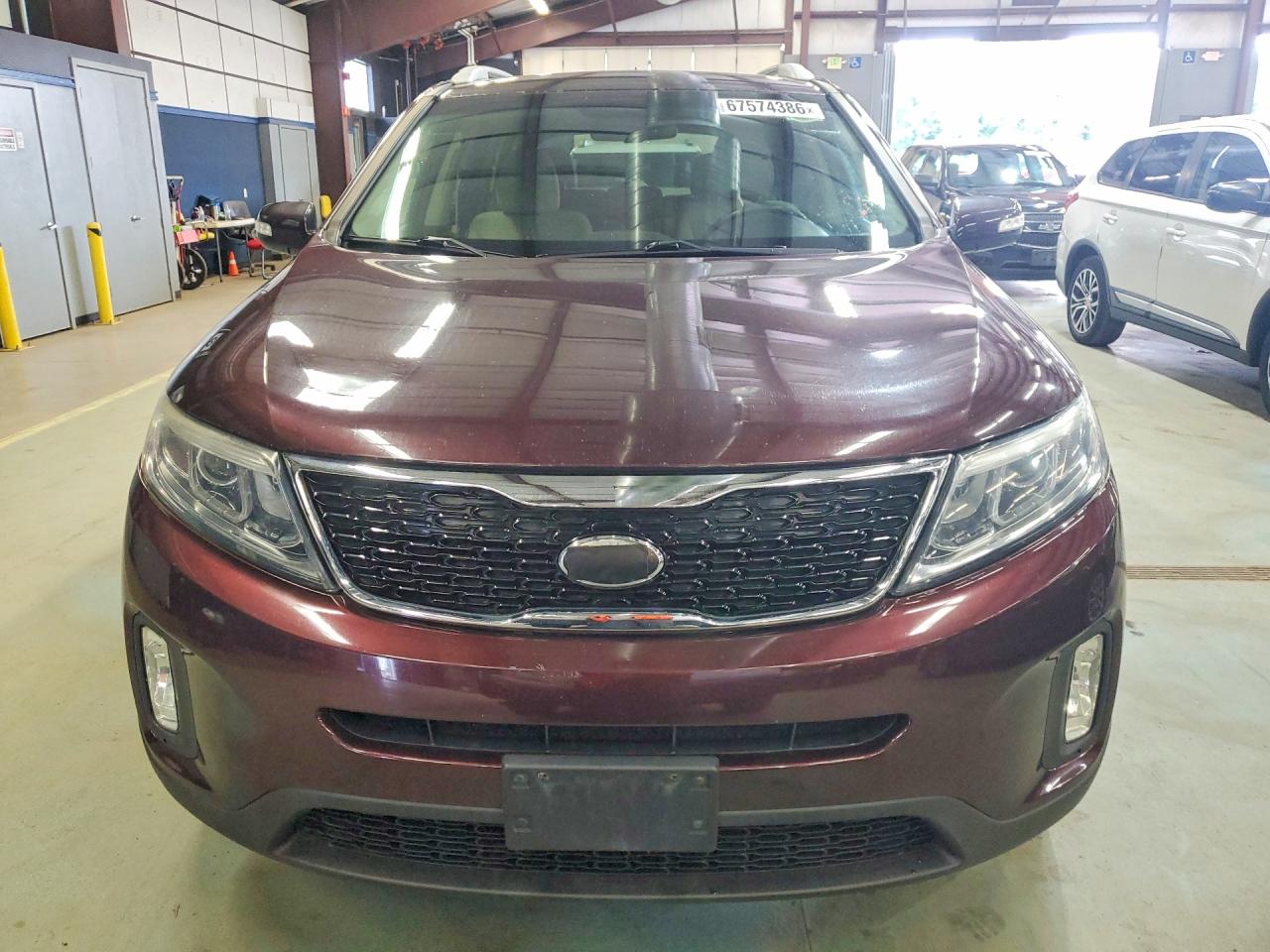 2014 Kia Sorento Burgundy vin: 5XYKTCA62EG489040