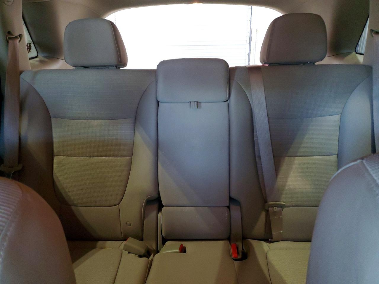 2015 Kia Sorento Lx Silver vin: 5XYKTCA62FG613955