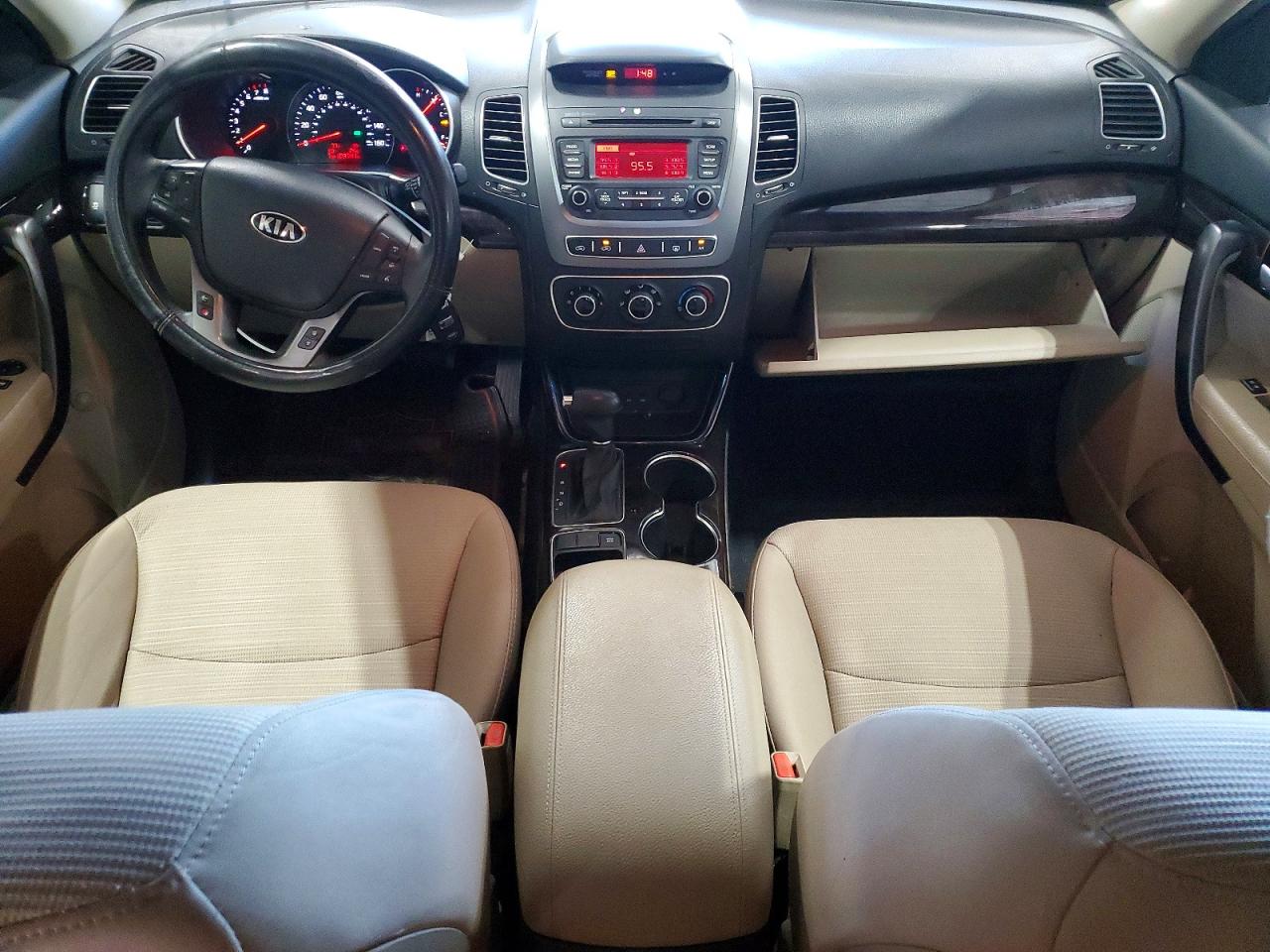 2015 Kia Sorento Lx Silver vin: 5XYKTCA62FG613955