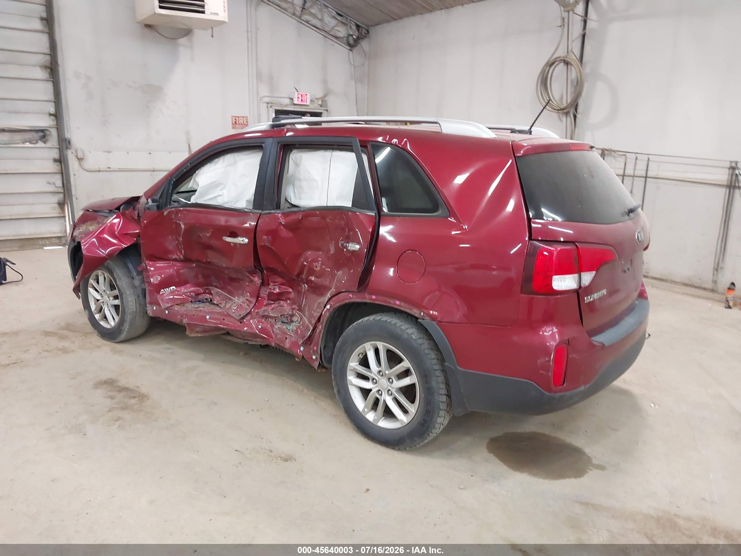 2015 Kia Sorento Lx Red vin: 5XYKTCA62FG631646